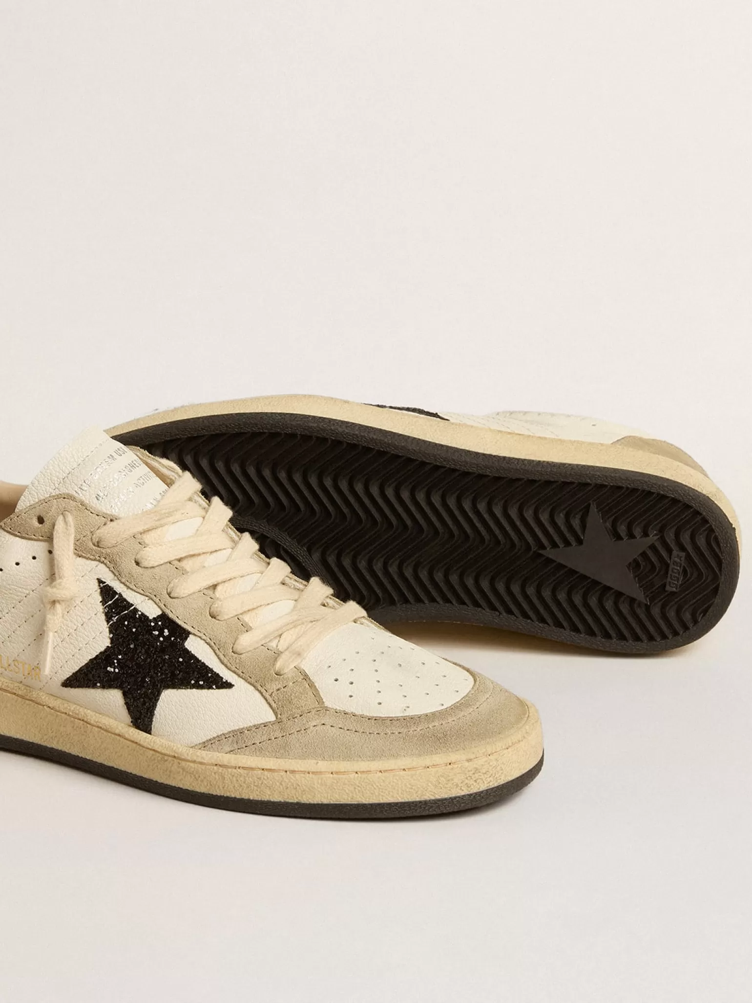 Cheap Ball Star de napa e suede com estrela e talão de glitter preto MULHER Ball Star