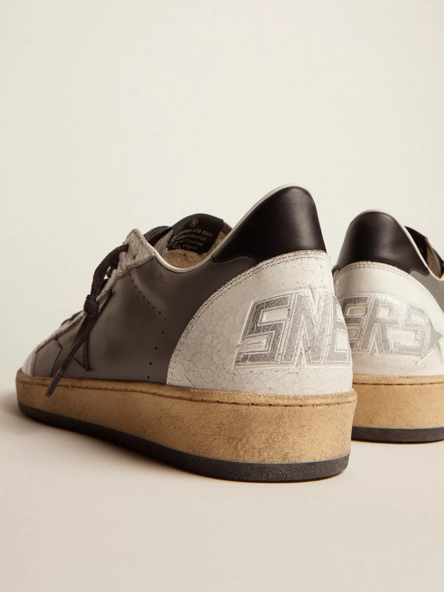 Online Ball Star masculino de couro cinza com estrela e talão pretos Ball Star