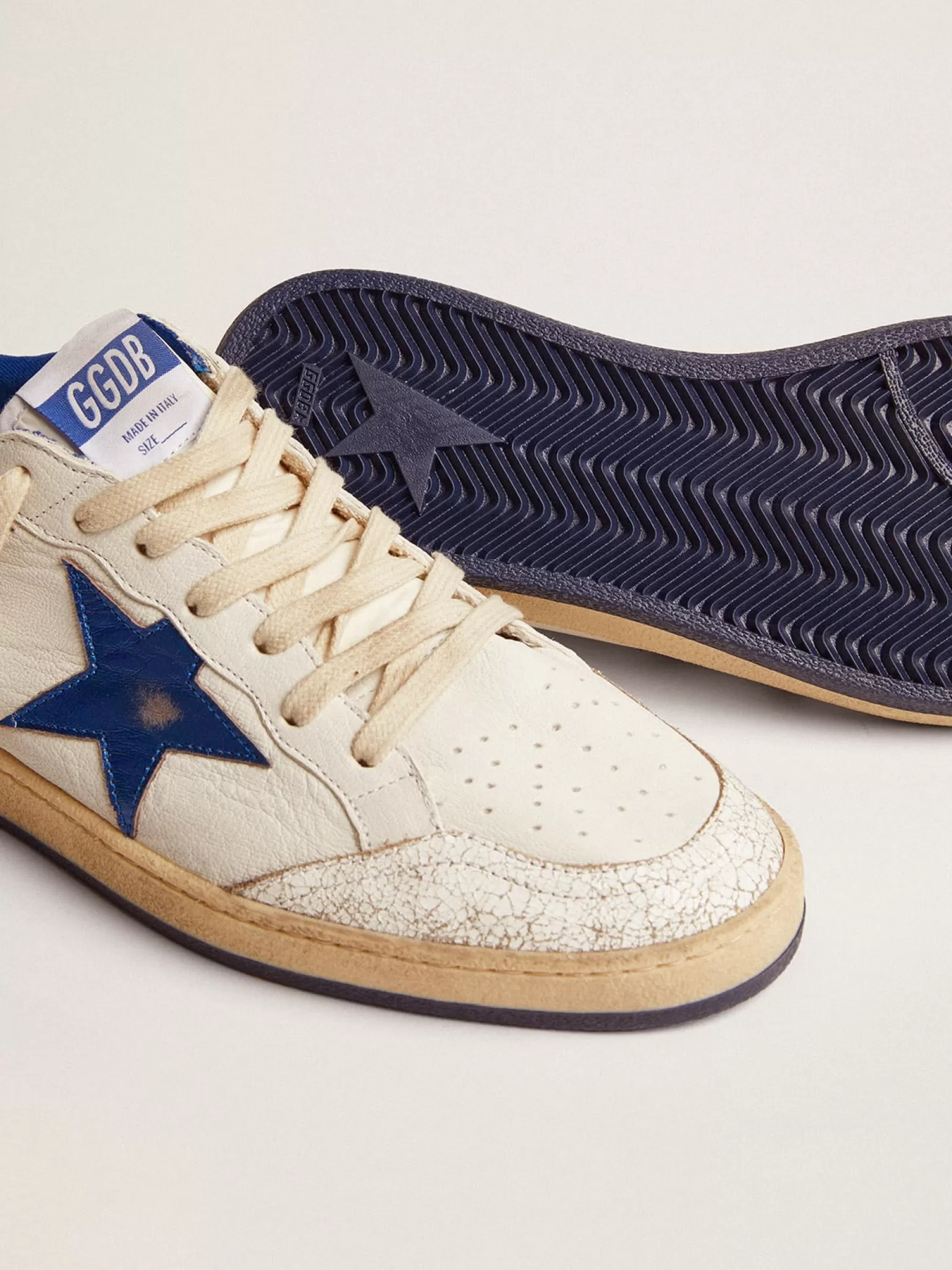 Shop Ball Star masculino de napa branca com estrela e talão azuis Ball Star