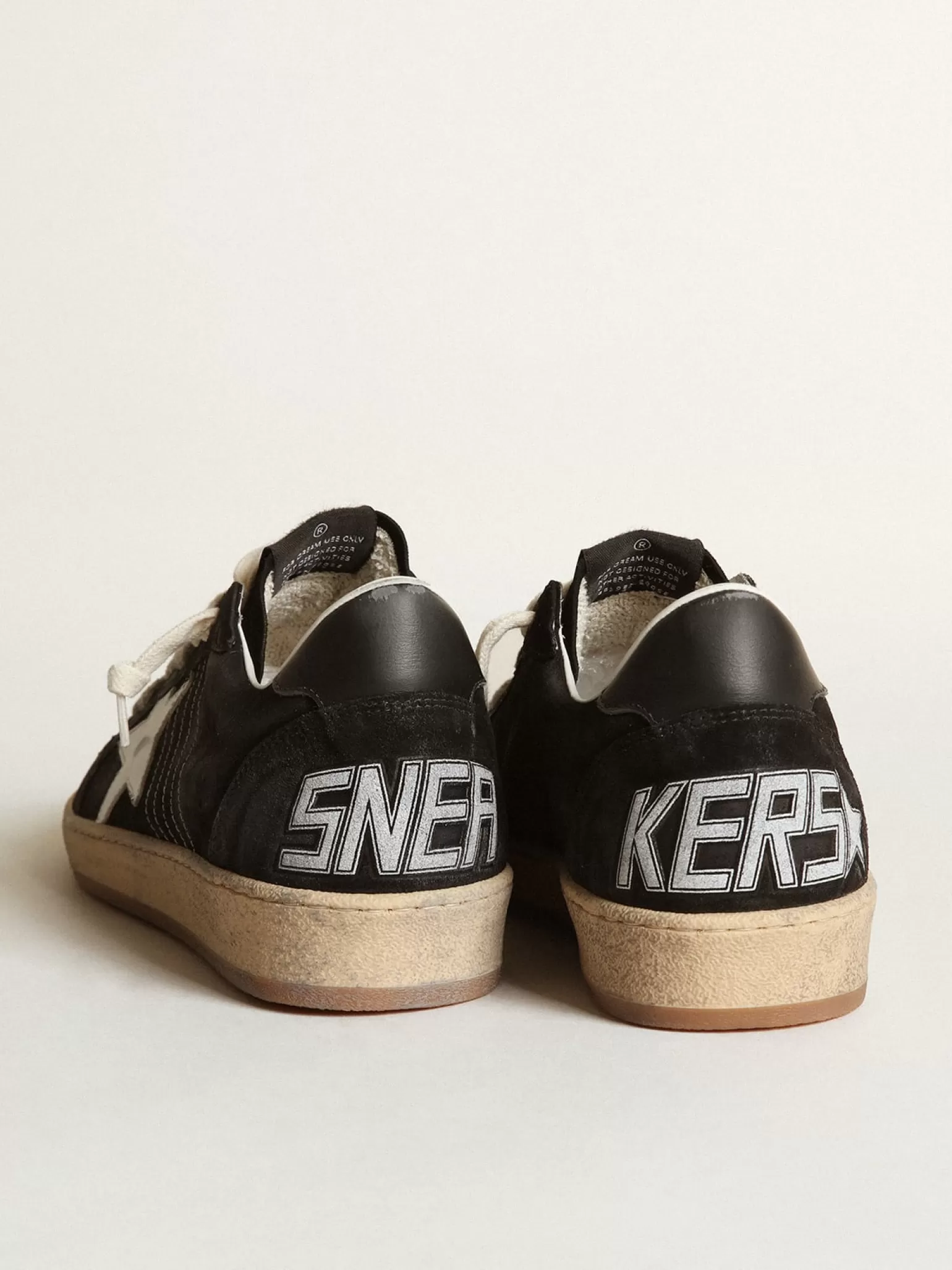 Fashion Ball Star masculino de suede preto com estrela de couro branco Ball Star