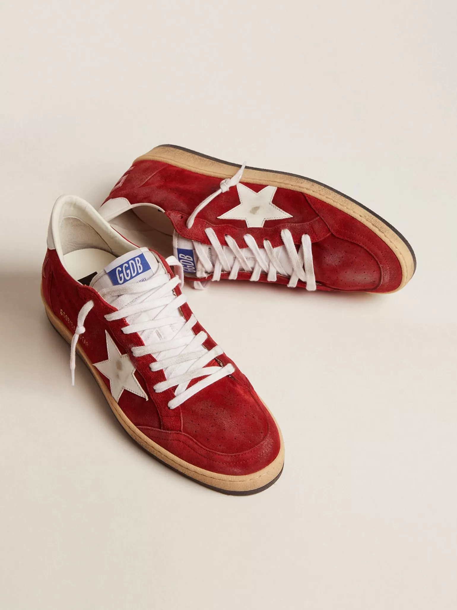 Store Ball Star masculino de suede vermelho-escuro com estrela e talão brancos Ball Star