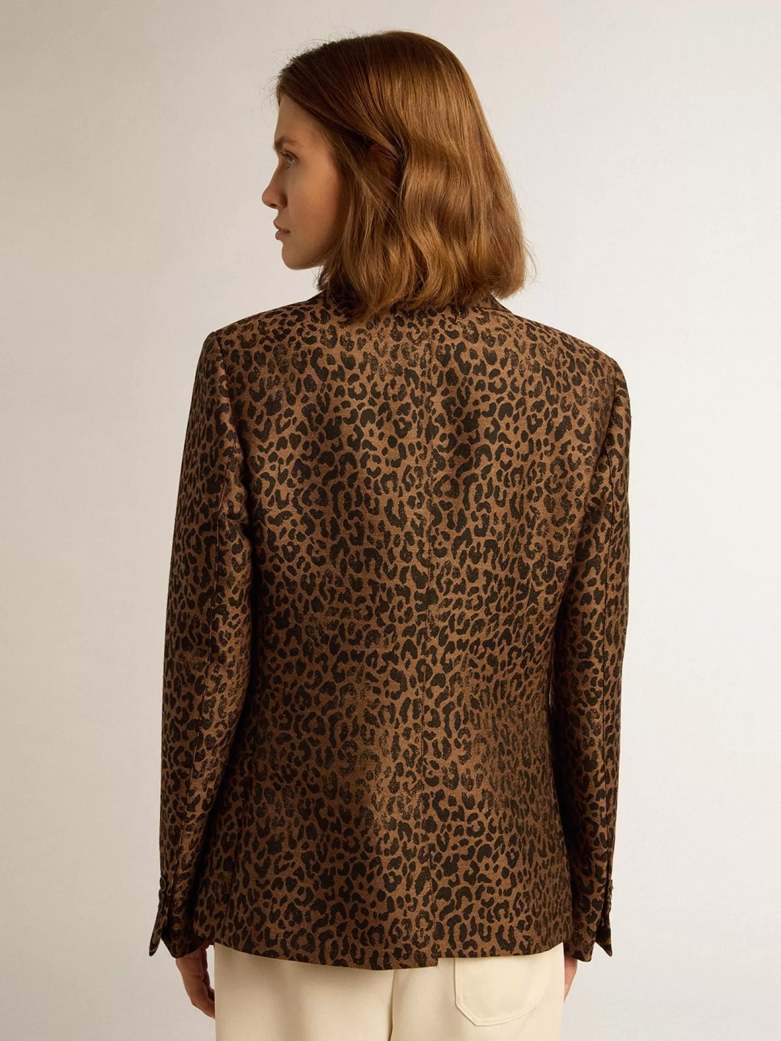 Shop Blazer de abotoamento simples Coleção Golden de lã com estampa animal print de jacquard MULHER Blazers