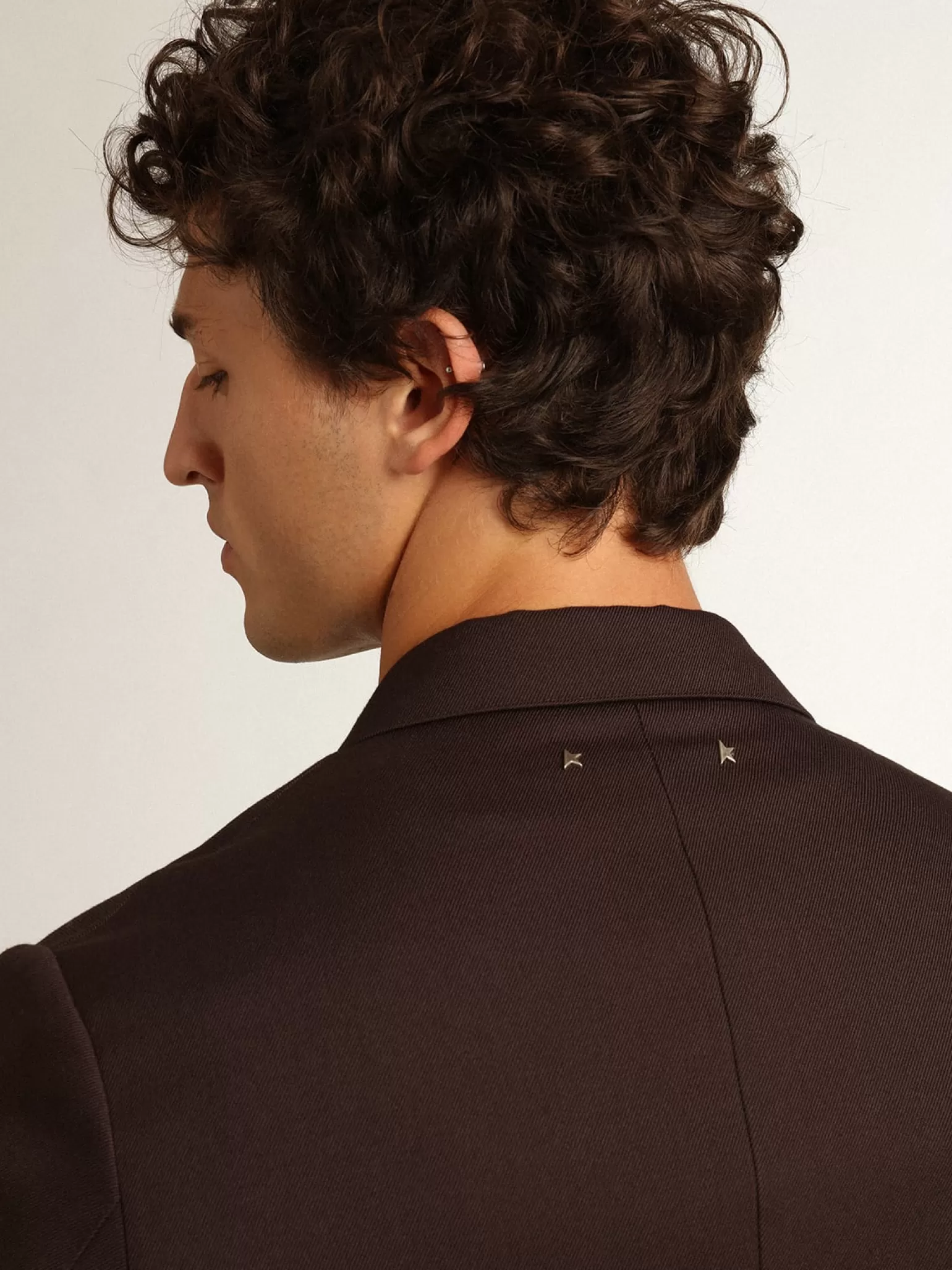 Sale Blazer masculino de abotoamento simples de gabardine de lã cor alcaçuz Blazers