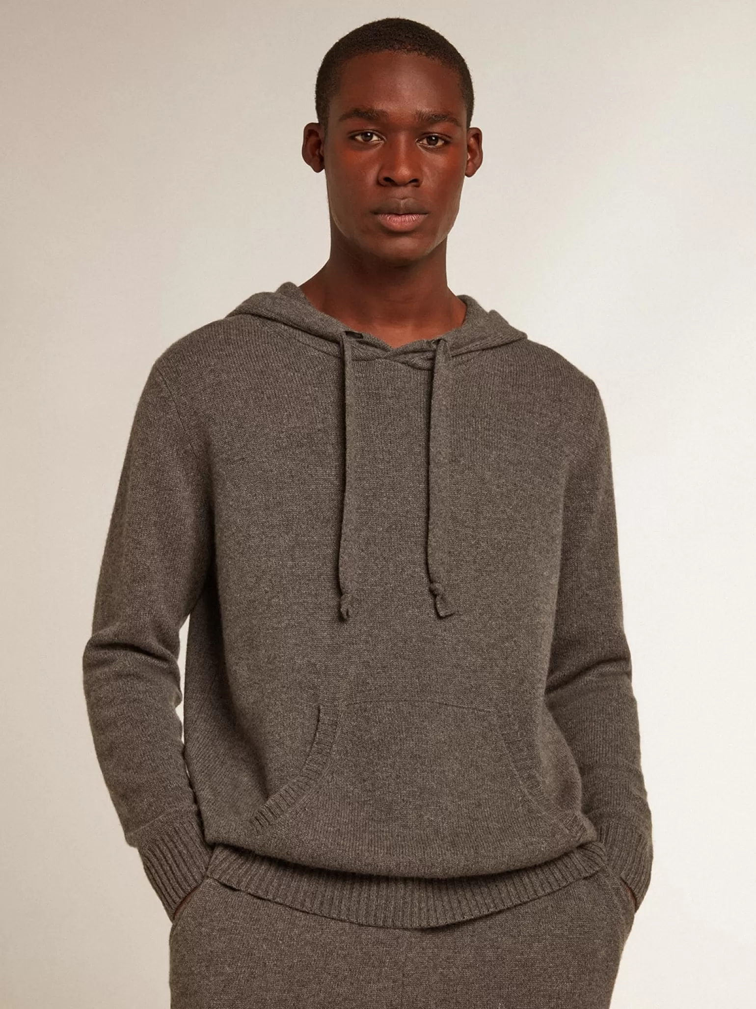 Store Blusa tipo moletom masculina cinza mescla misto caxemira com capuz Moletons