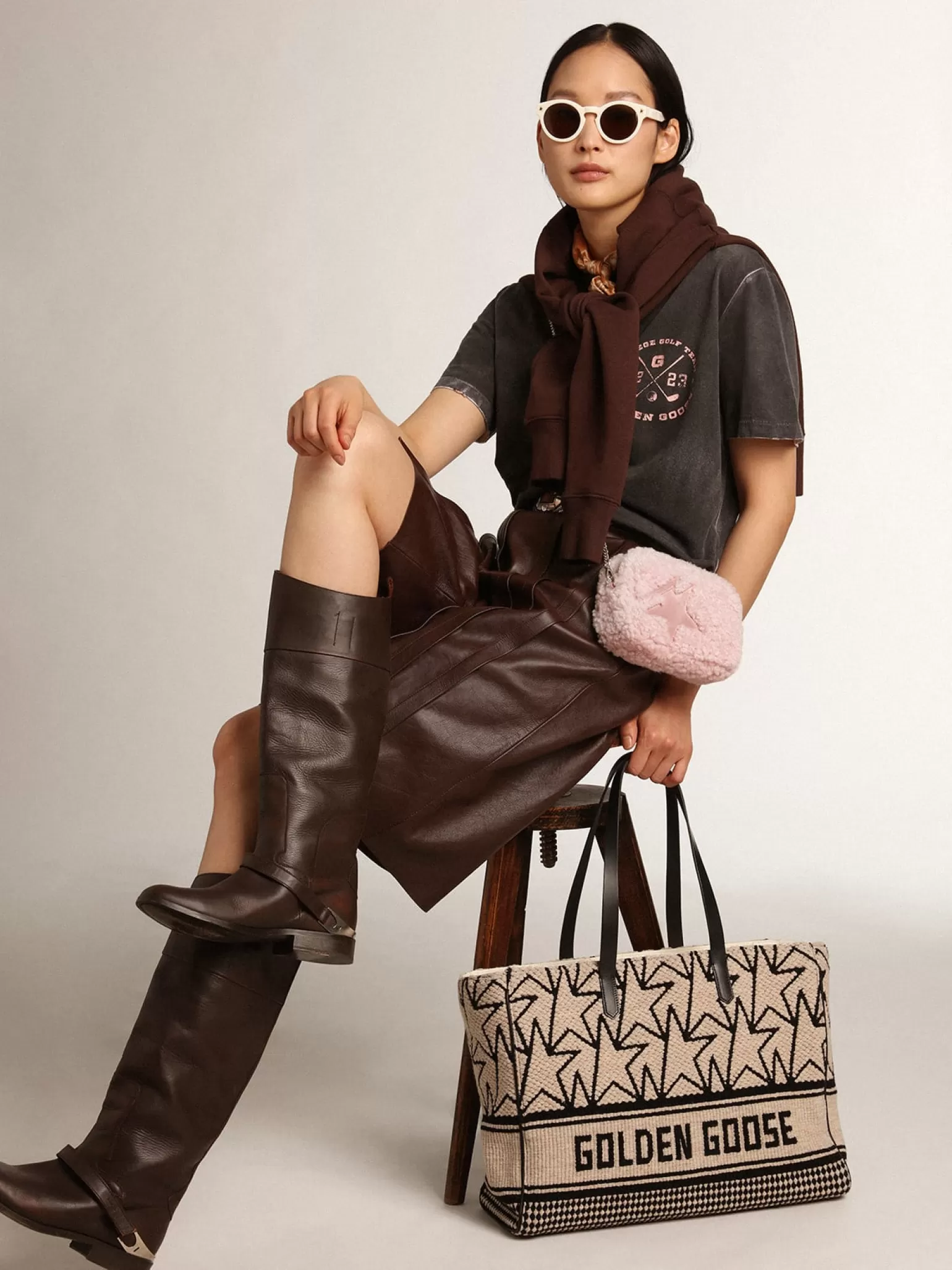 Store Bolsa Mini Star feminina de shearling rosa com estrela de suede MULHER Minibolsas | Bolsas tiracolo