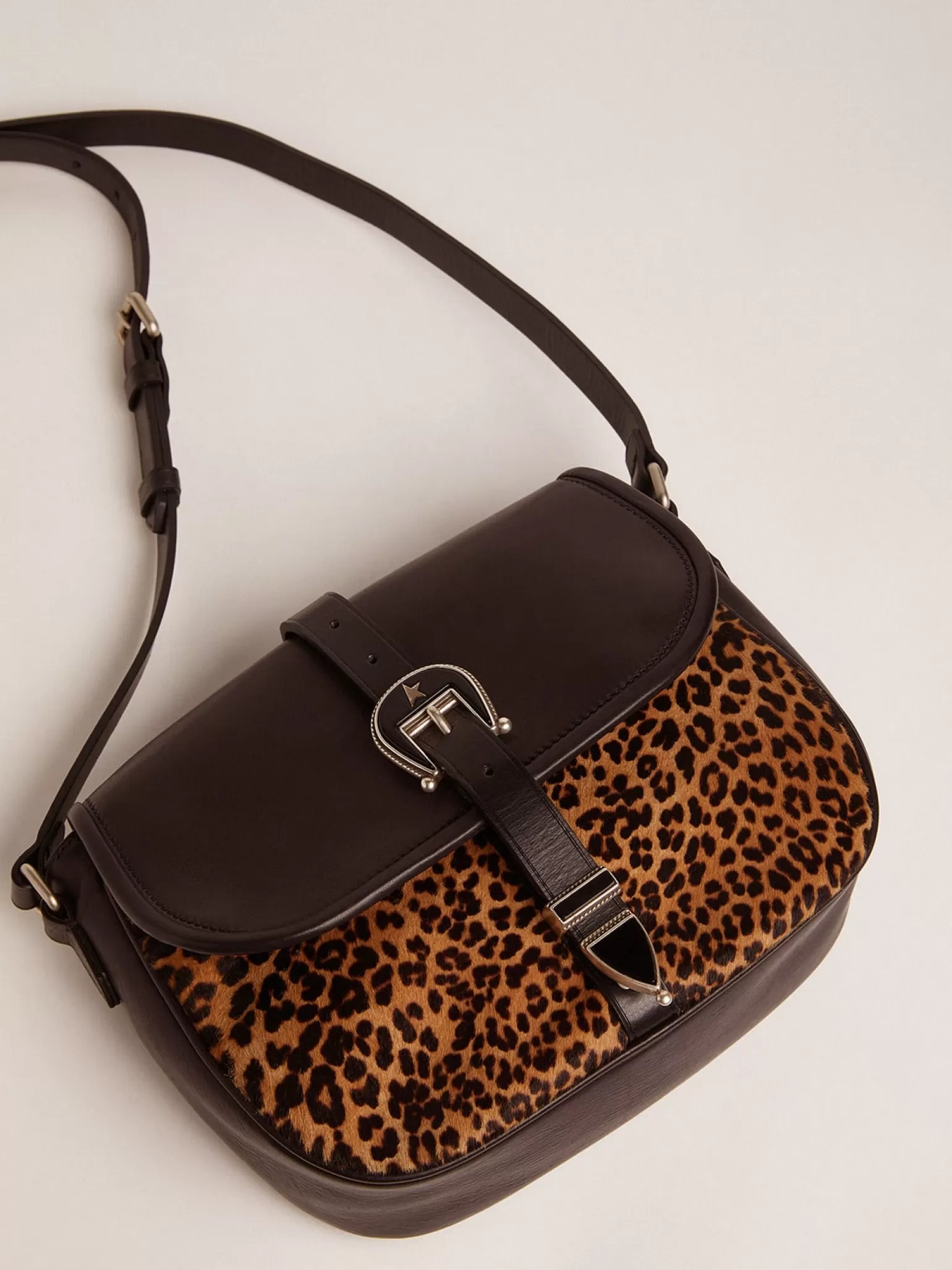 Best Sale Bolsa Rodeo média de couro preto e cavalinho com estampa de leopardo MULHER Bolsas tiracolo