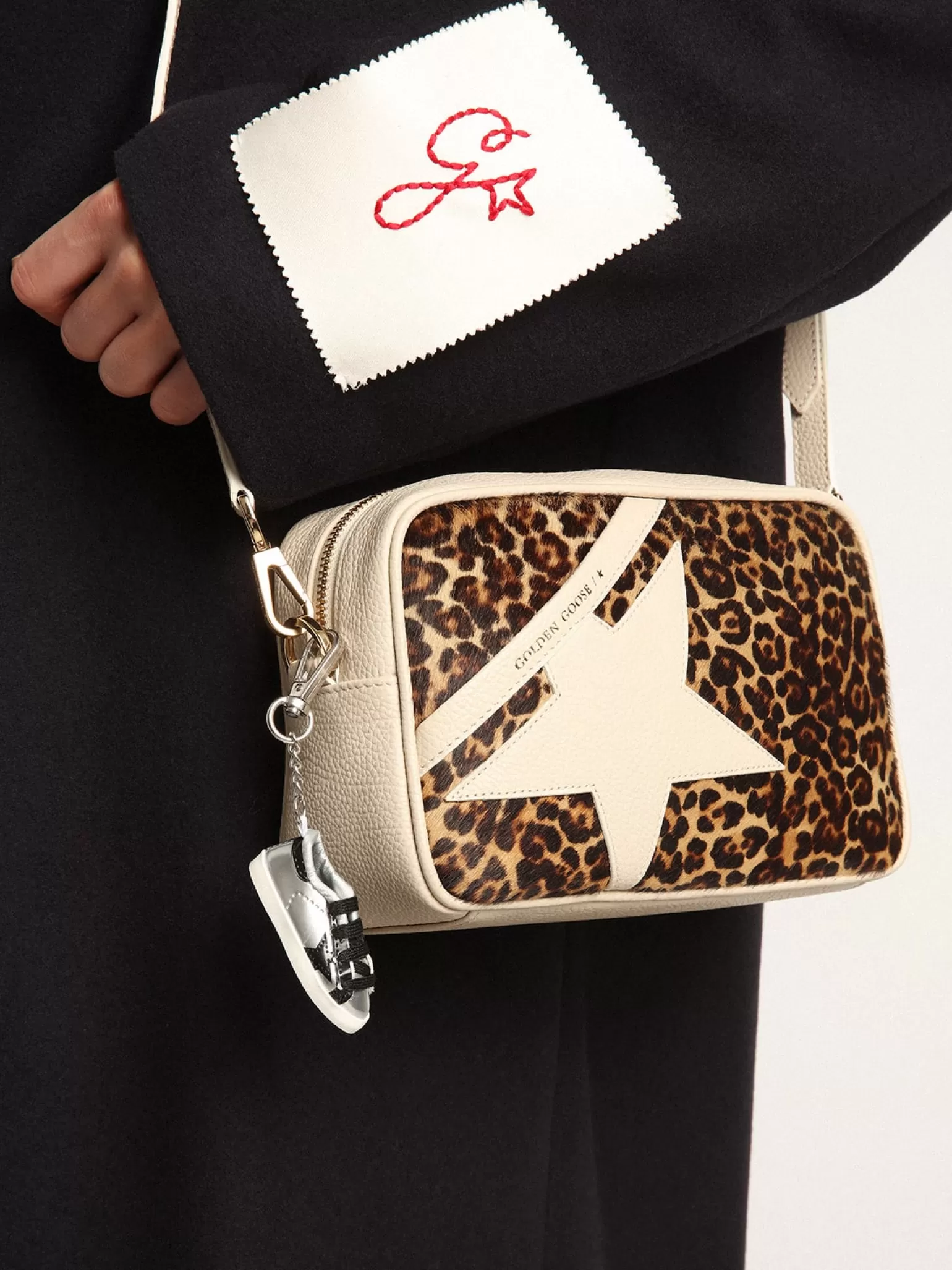 Flash Sale Bolsa Star branco leite com inserção de couro cavalinho com estampa de leopardo MULHER Bolsas tiracolo