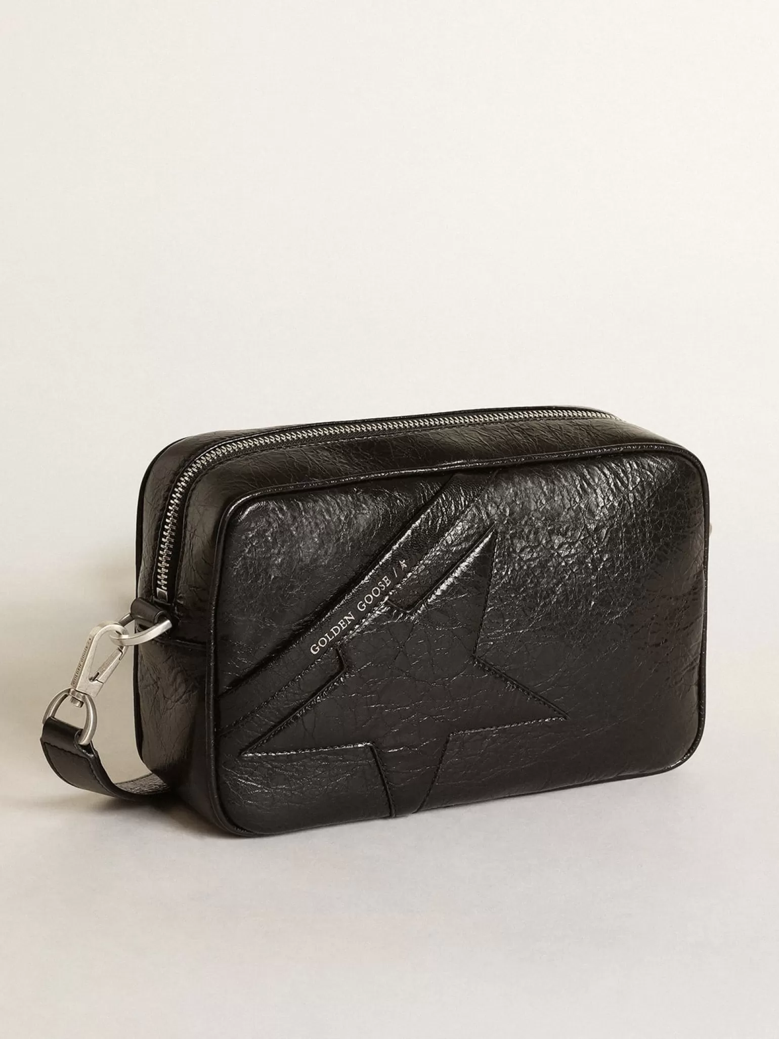 Flash Sale Bolsa Star feminina de couro brilhante preto com estrela tom sobre tom MULHER Bolsas tiracolo
