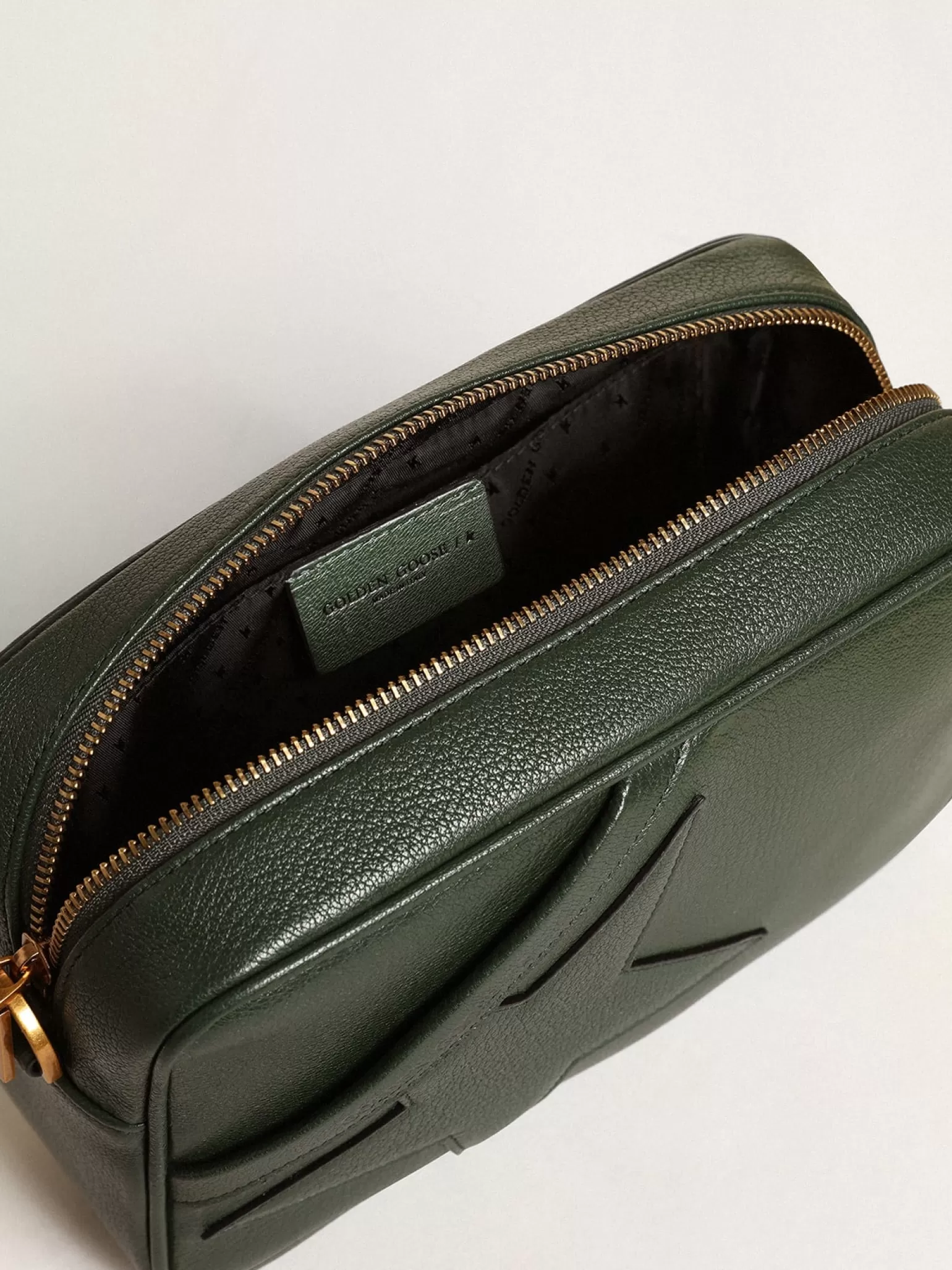 Fashion Bolsa Star feminina de couro verde-escuro com estrela tom sobre tom MULHER Bolsas tiracolo