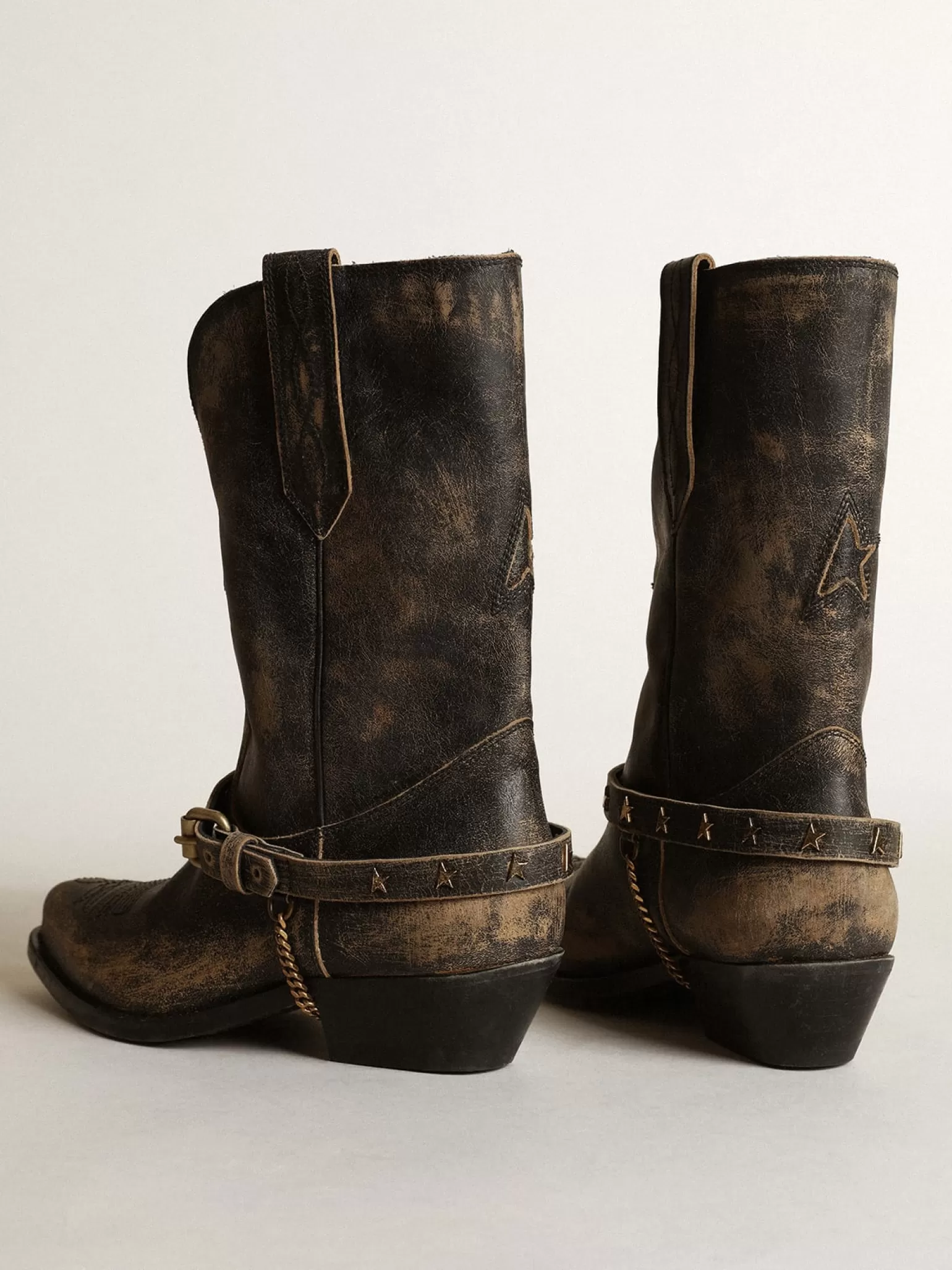 Cheap Bota de cano baixo feminina de couro preto brilhante com corrente MULHER Botas