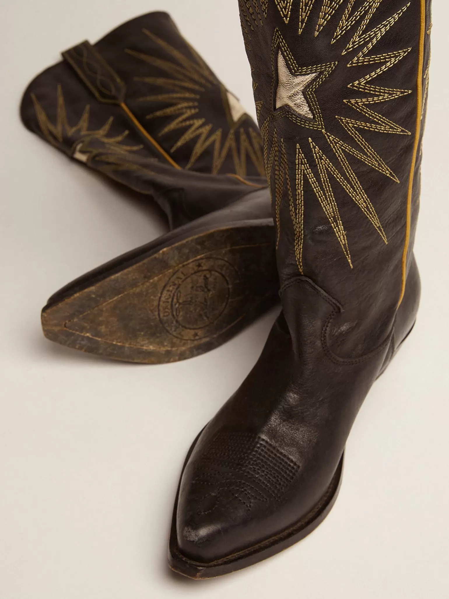 Cheap Bota Feminina de couro preto com estrela platina recortada MULHER Botas