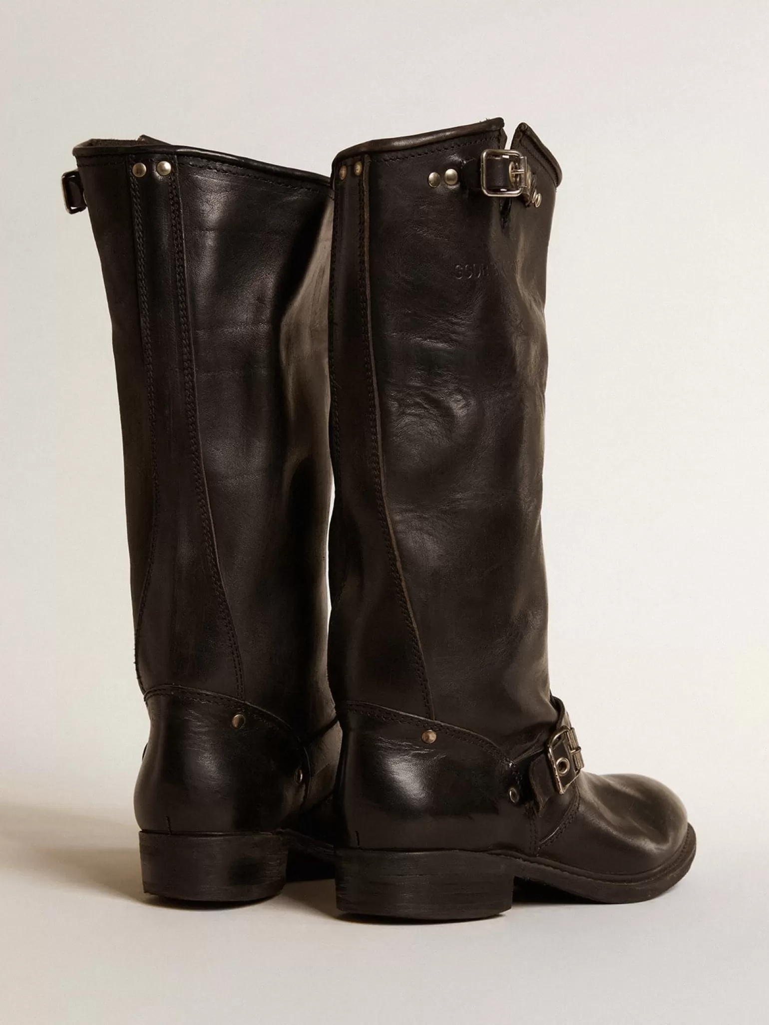 Store Botas Biker de cano alto de couro preto com tachas e fivelas prateadas MULHER Botas