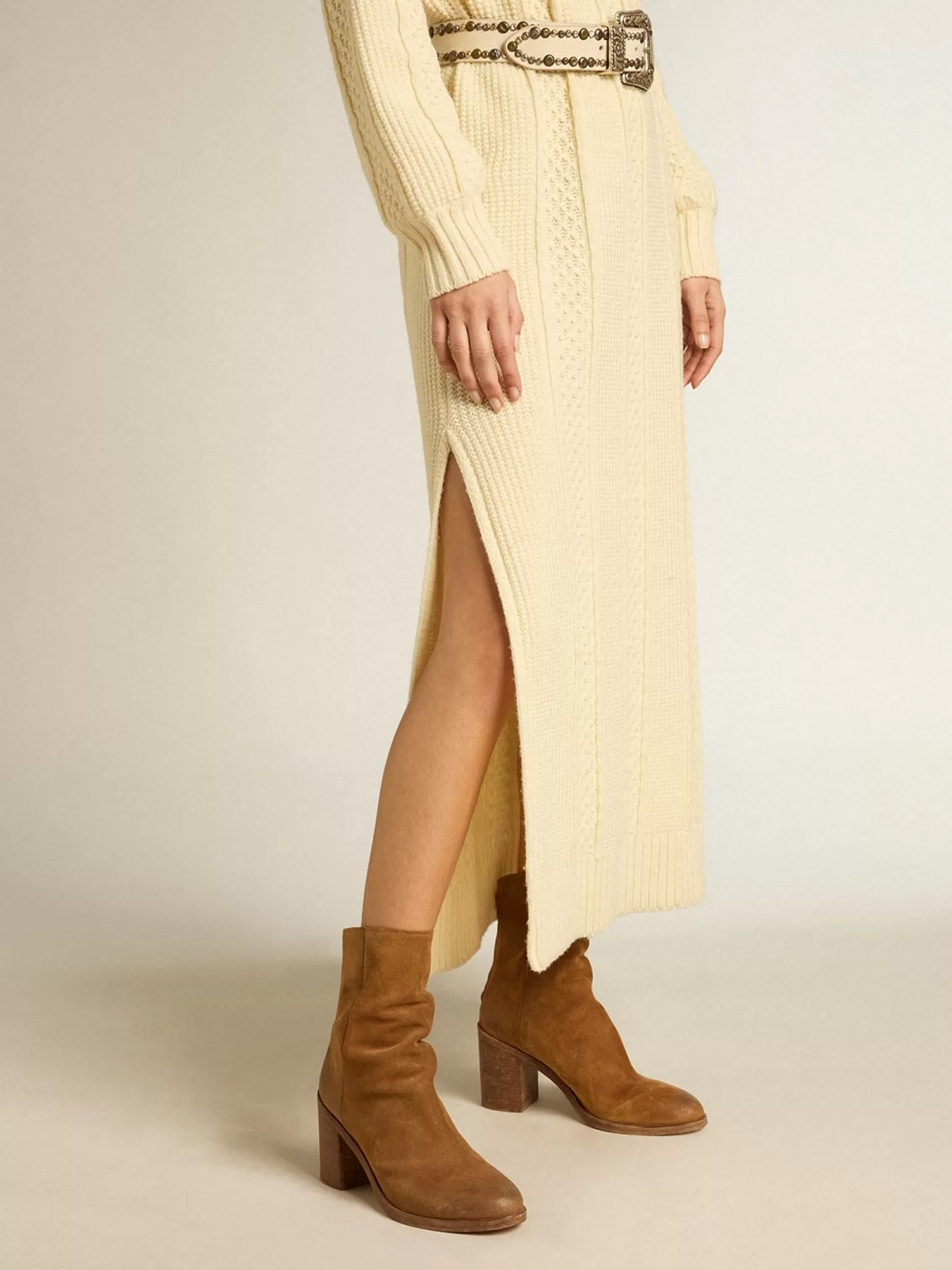 Best Sale Botas Vivienne de cano baixo de suede na cor conhaque MULHER Botas