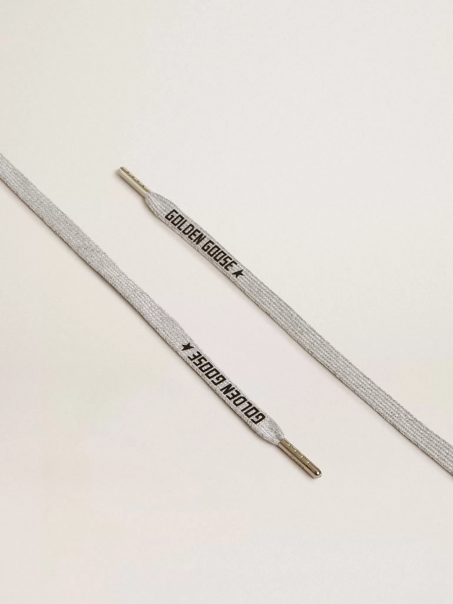 New Cadarços de algodão na cor gelo com logo preto em contraste MULHER Cadarços | Cadarços