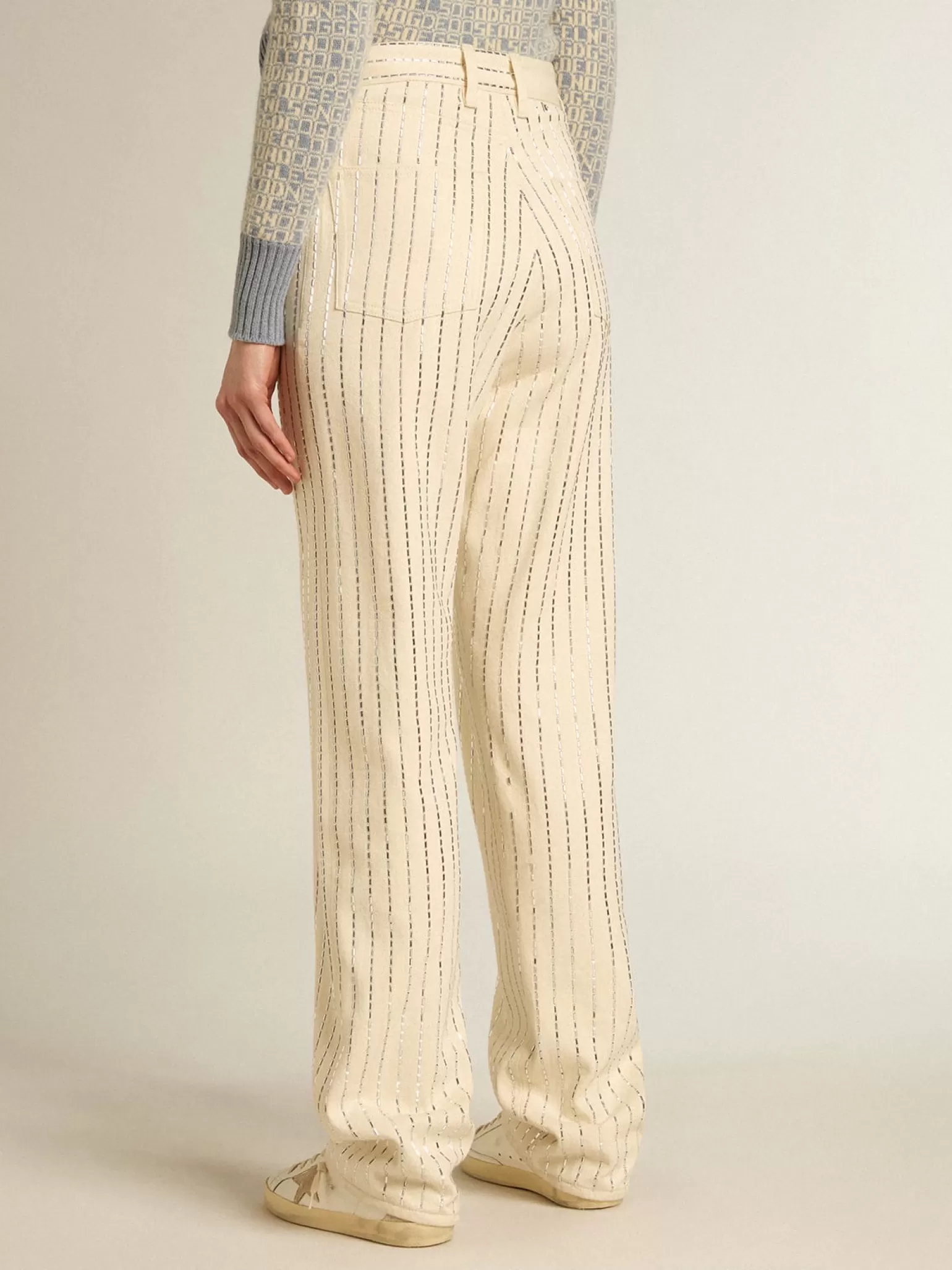 Cheap Calça branca com tachas tipo baguete aplicadas MULHER Jeans e calças