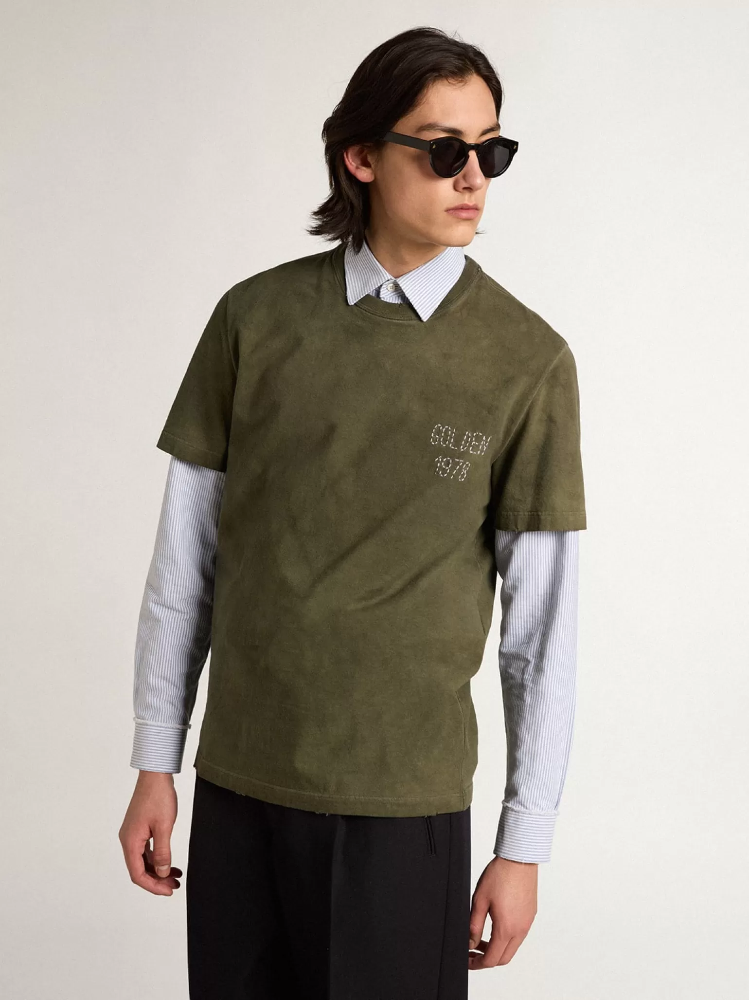 Discount Camiseta de algodão cor de faia com bordado na frente Camisetas