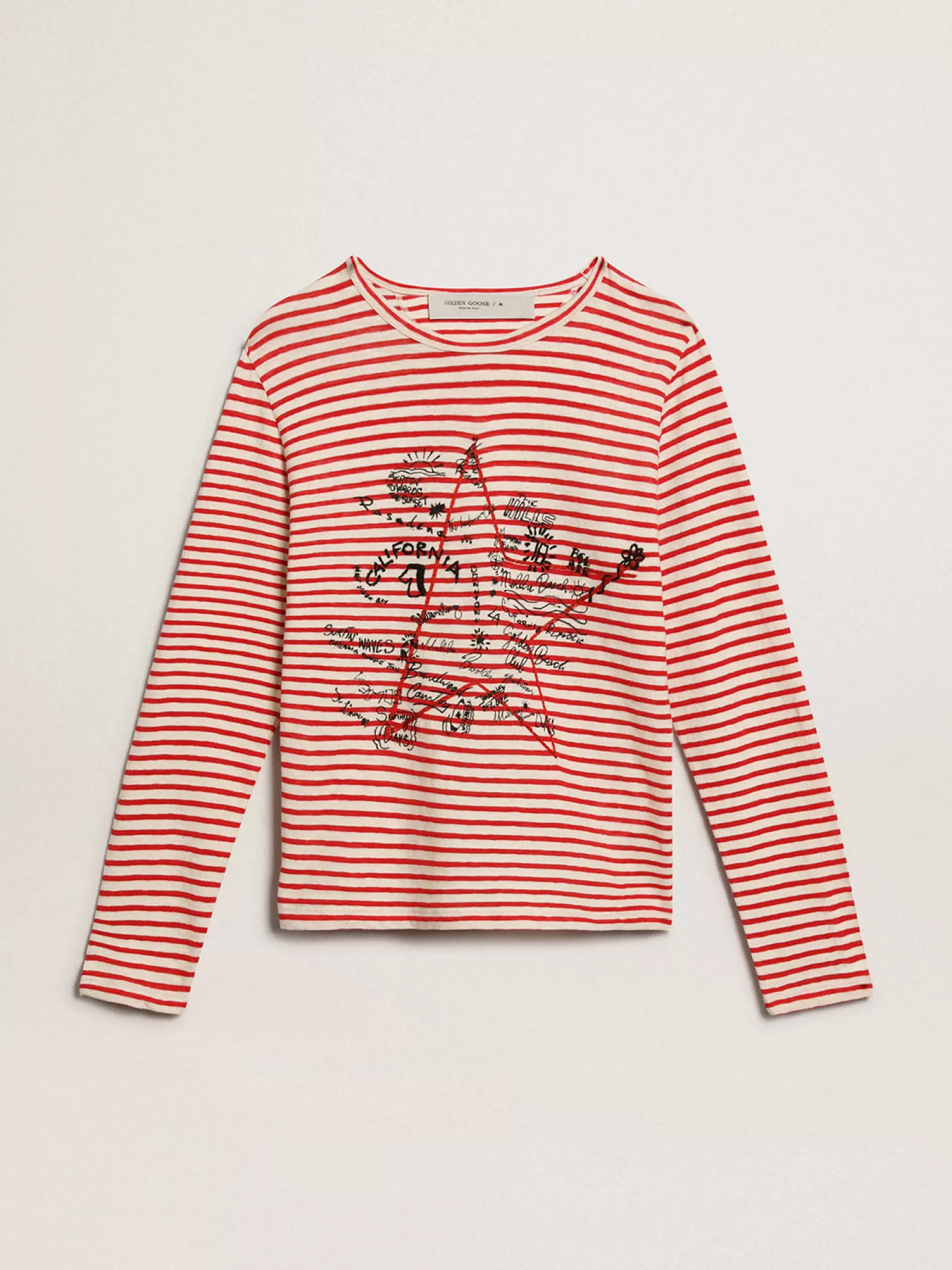 Store Camiseta feminina com listras brancas e vermelhas e bordado na frente MULHER Camisetas