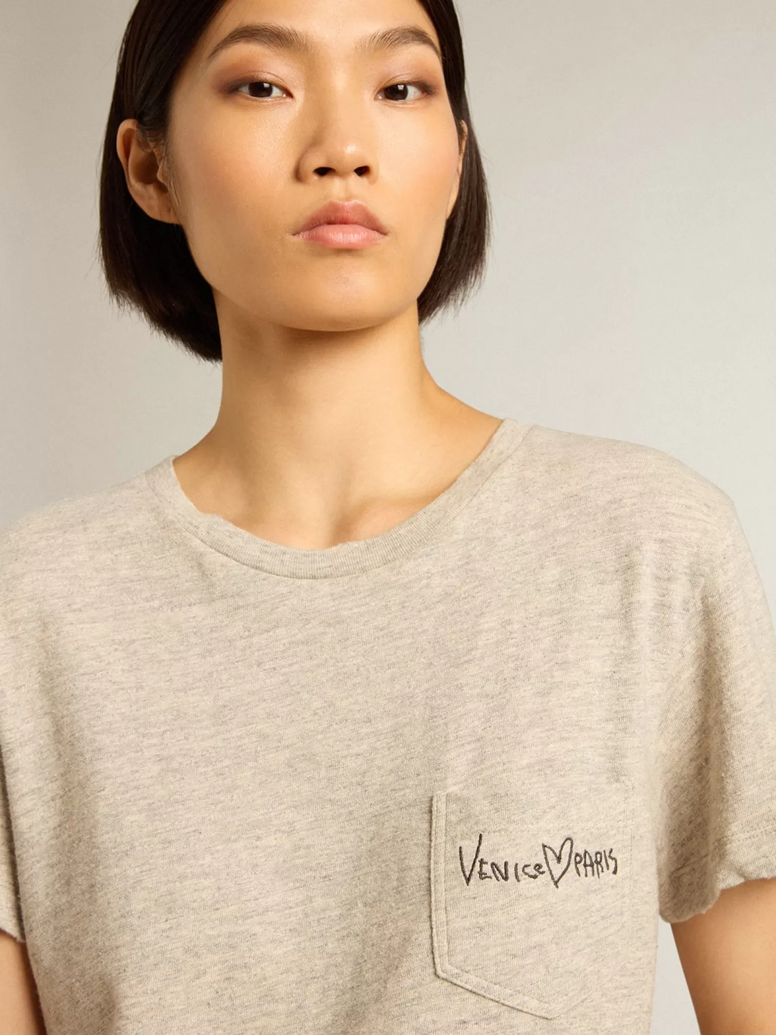 Discount Camiseta feminina de algodão cinza mescla com escrita bordada MULHER Camisetas