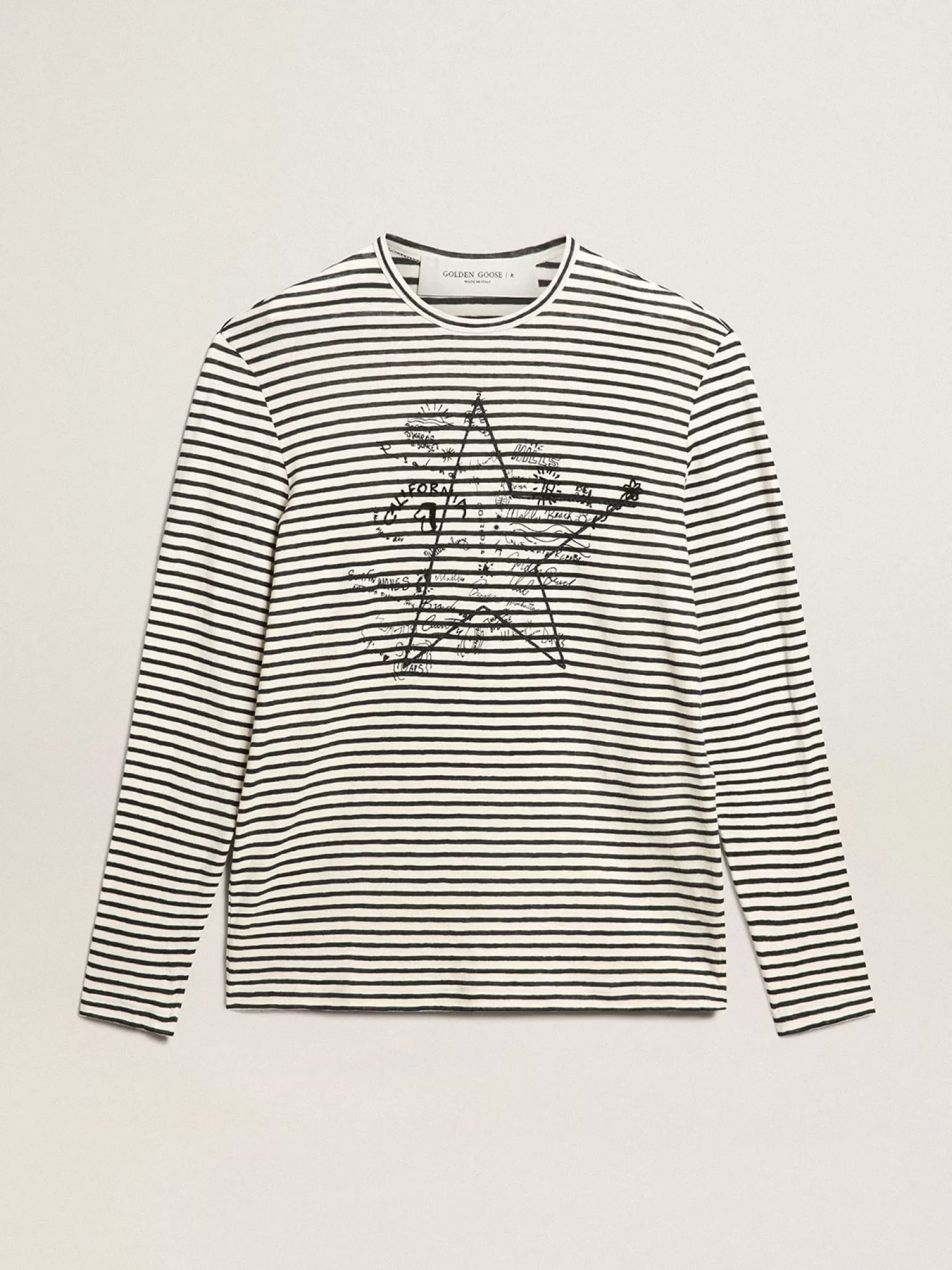 Sale Camiseta masculina com listras brancas e azuis e bordado na frente Camisetas