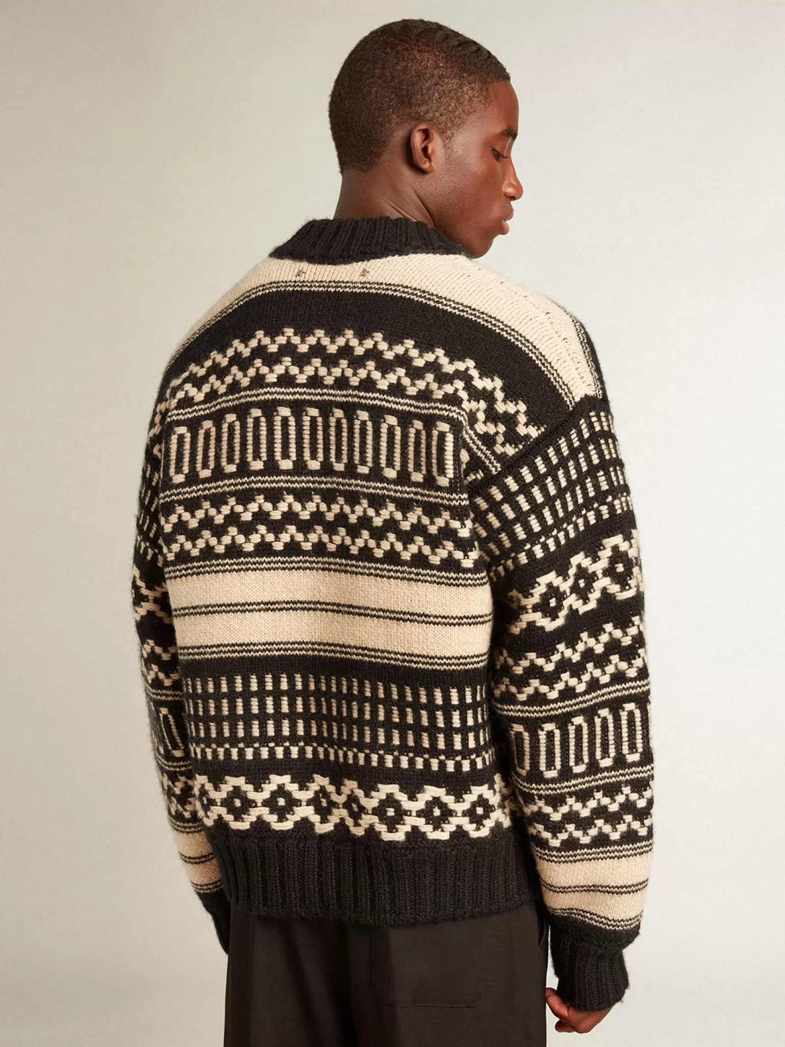 Shop Cardigã masculino de lã cor cru com padrão jacquard Malhas