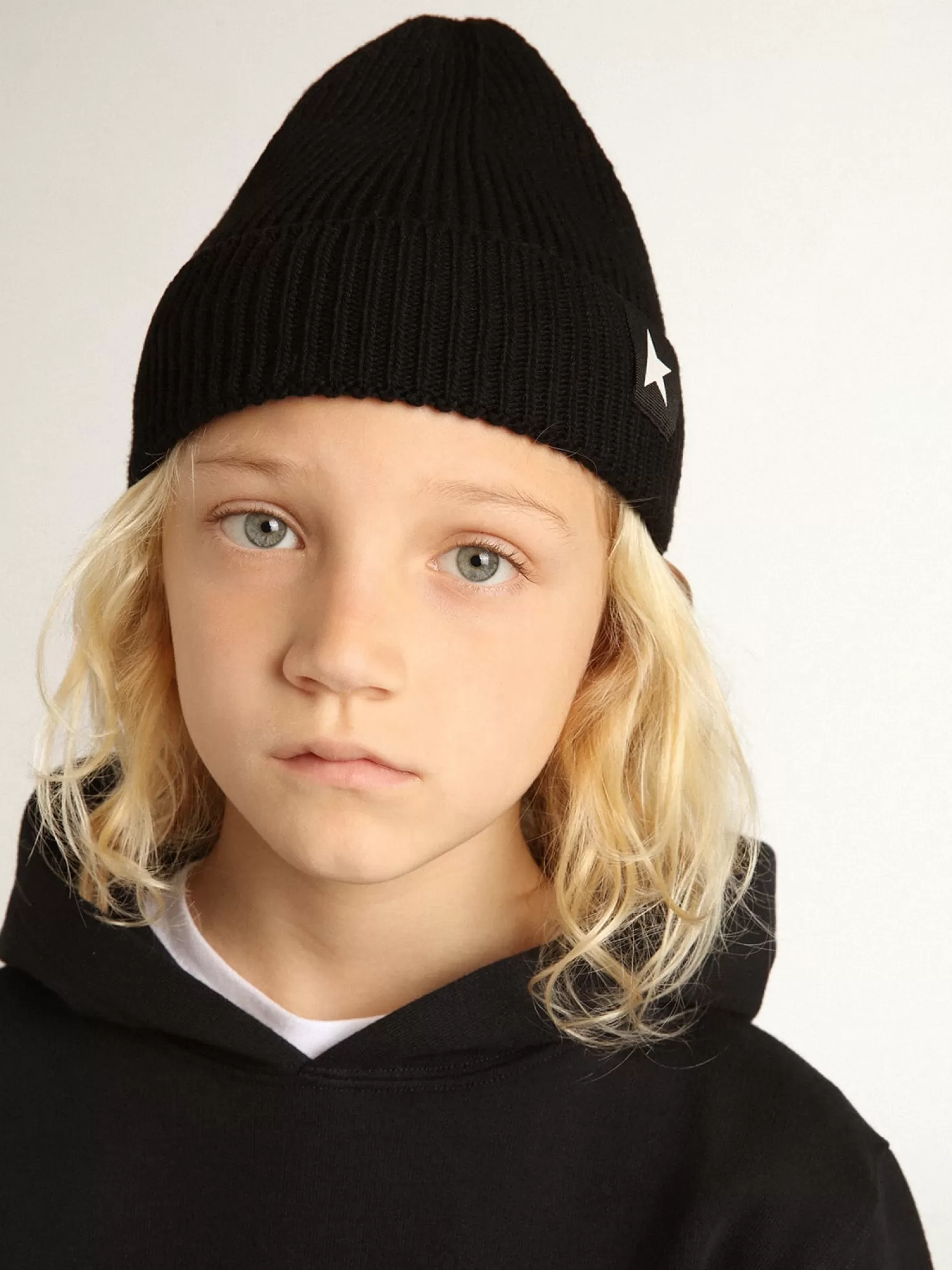 Outlet Gorro de algodão preto com estrela branca em contraste Roupas de cima (4-12 years) | Roupas de cima (4-12 years)