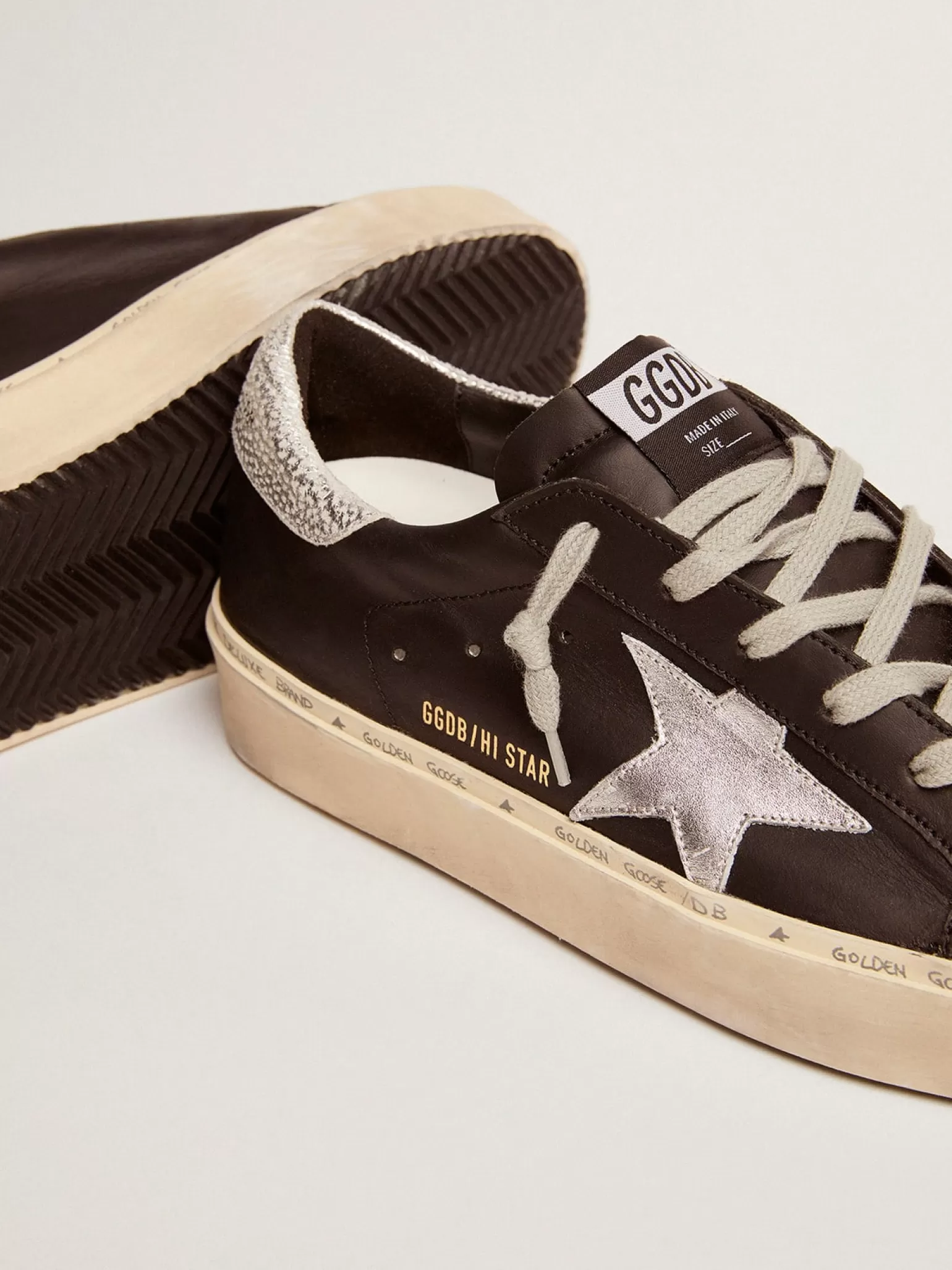 Cheap Hi Star feminino de couro preto com estrela de couro metálico prateado MULHER Hi Star