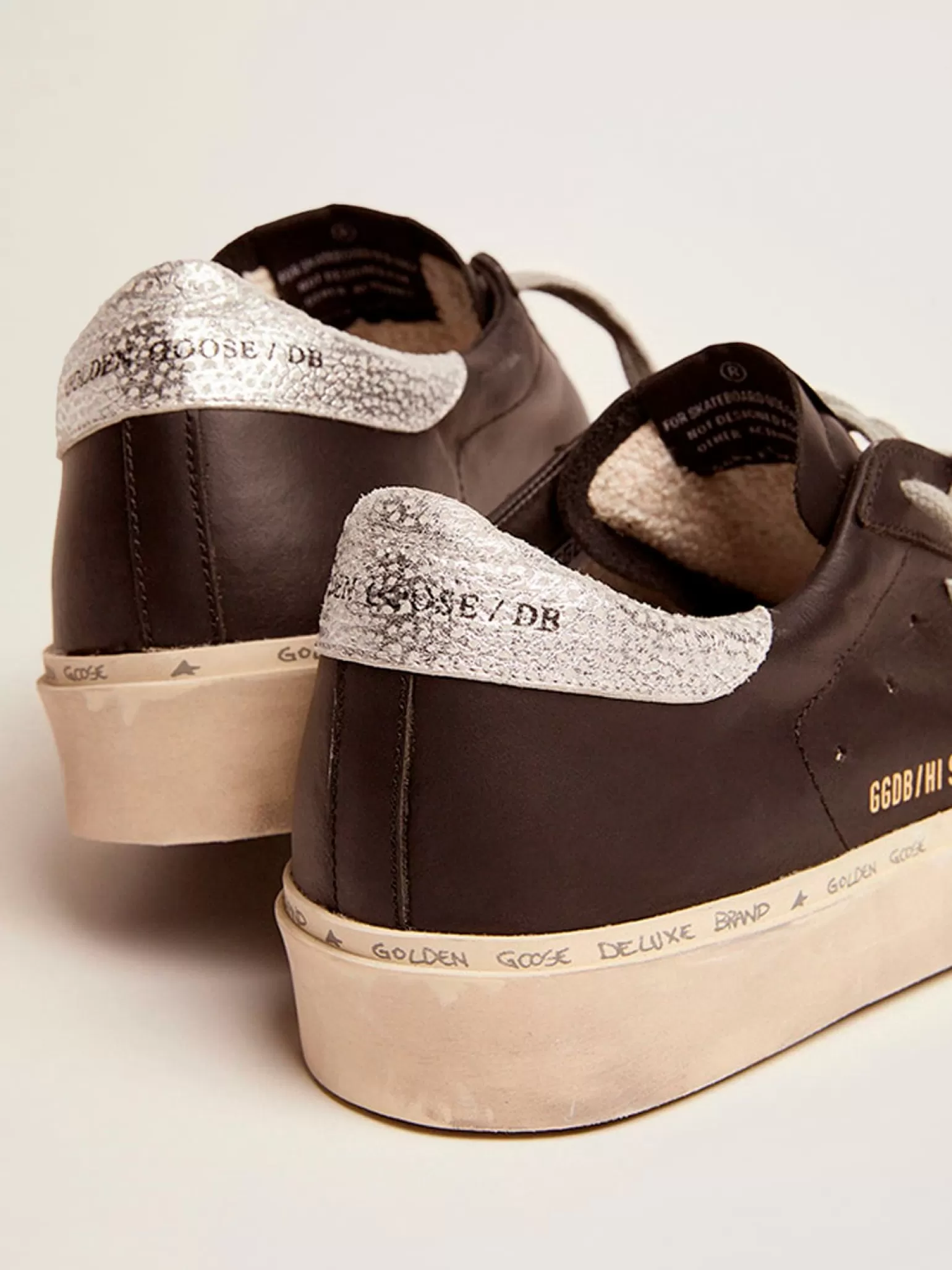 Cheap Hi Star feminino de couro preto com estrela de couro metálico prateado MULHER Hi Star