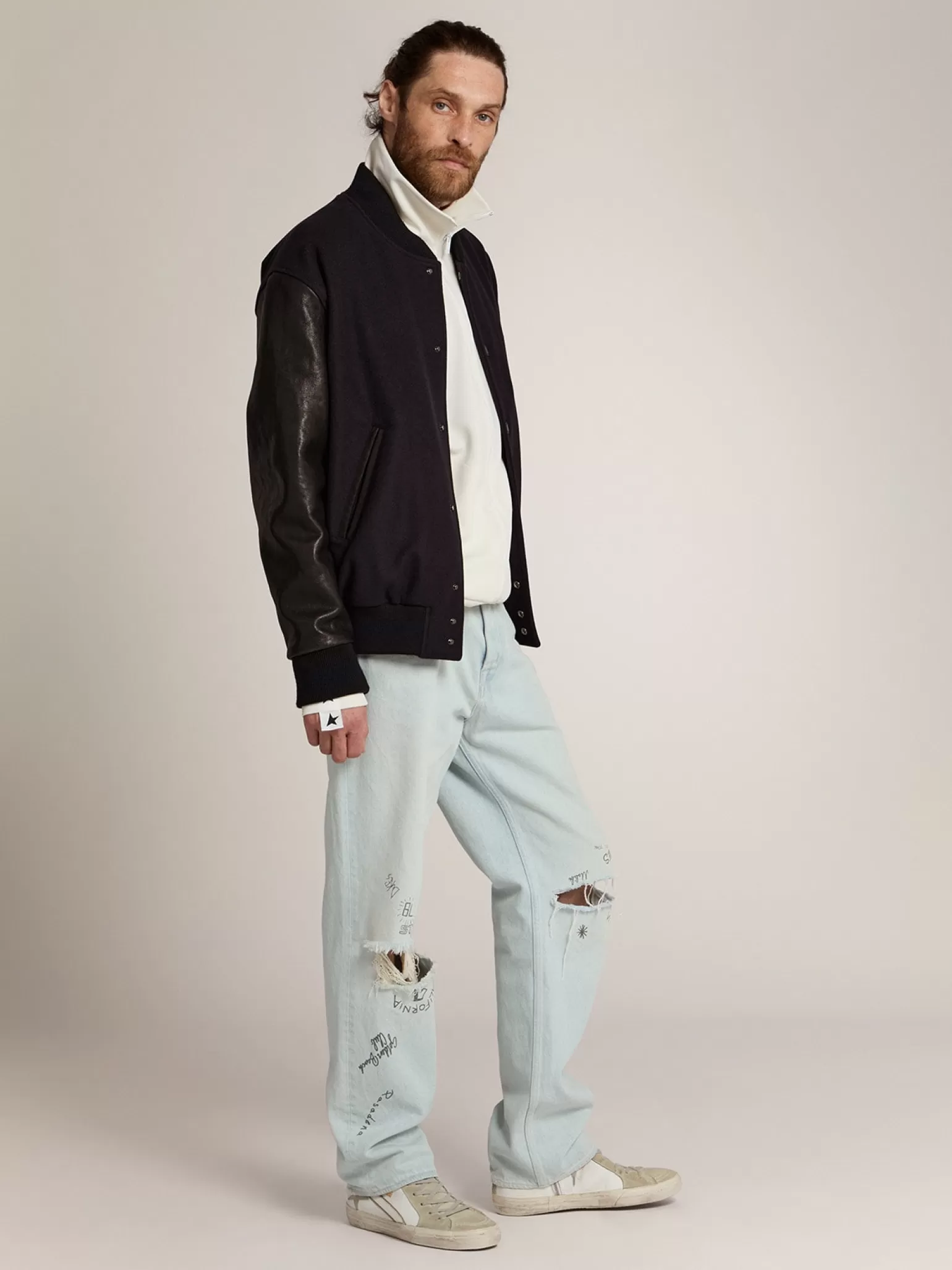 Shop Jaqueta bomber masculina de lã azul-escura e mangas de couro Casacos e blusões