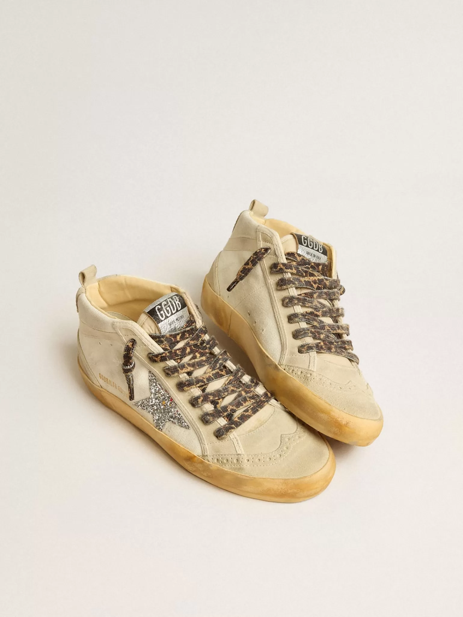 Shop Mid Star de lona com estrela de glitter prateado e lista bege MULHER Mid Star