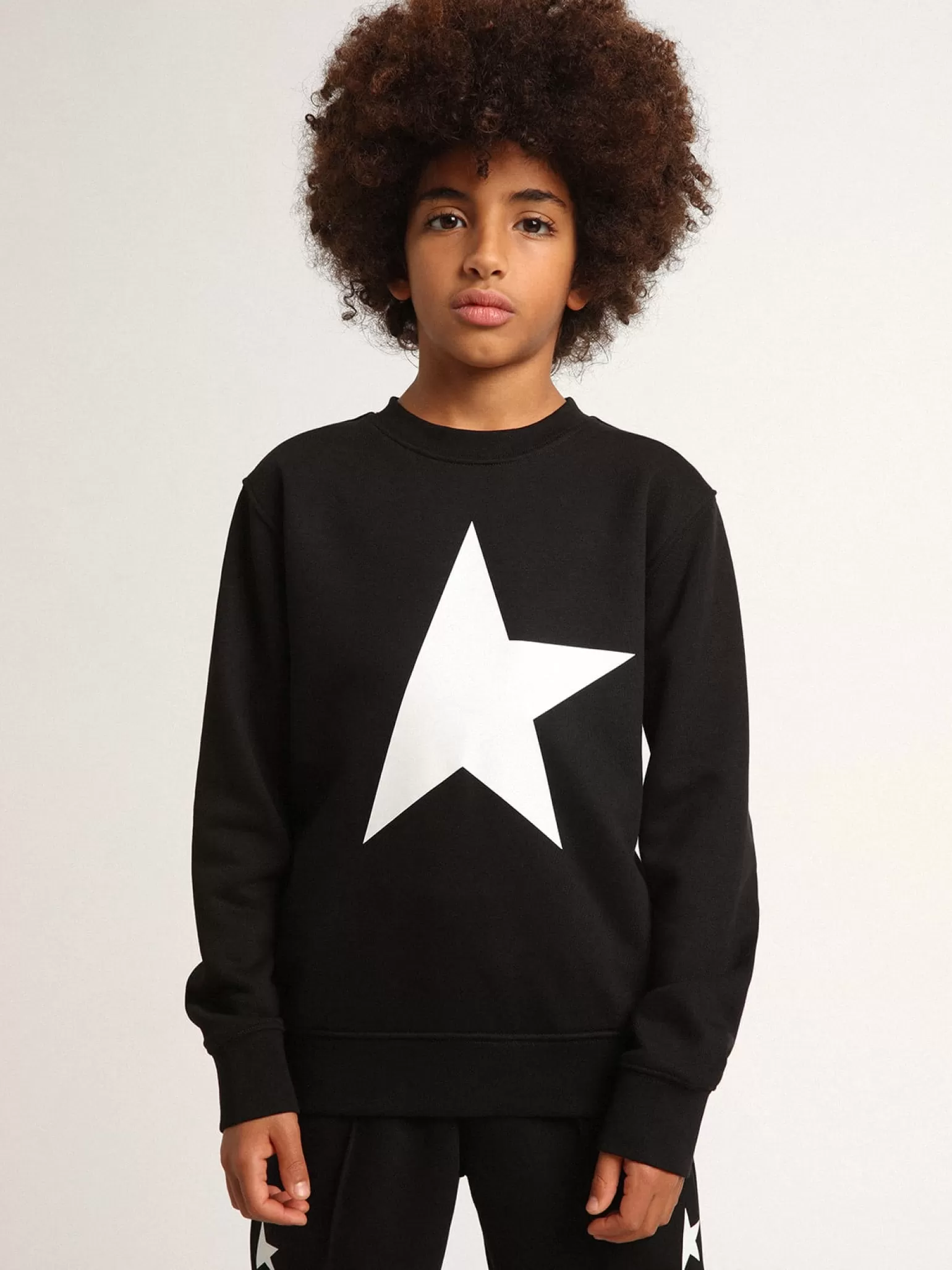 Store Moletom infantil masculino preto com maxi estrela branca na frente Roupas de cima (4-12 years) | Roupas de cima (4-12 years)