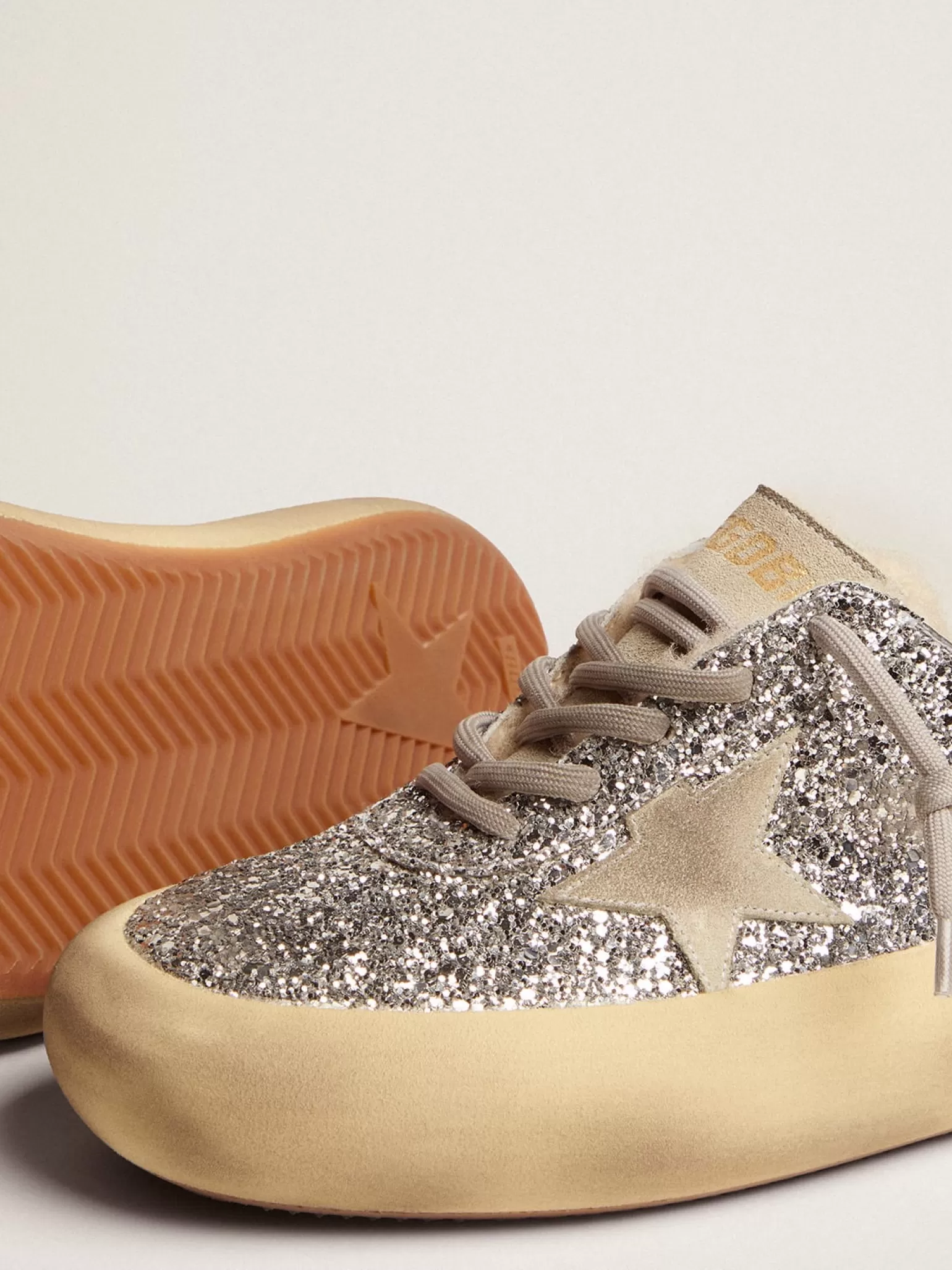 Fashion Mule Space-Star feminino em glitter prateado e forro de shearling MULHER Space-Star
