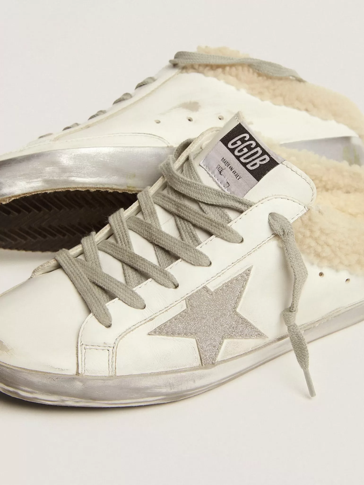 Sale Mule Super-Star de couro branco e forro de shearling MULHER Super-Star Sabot