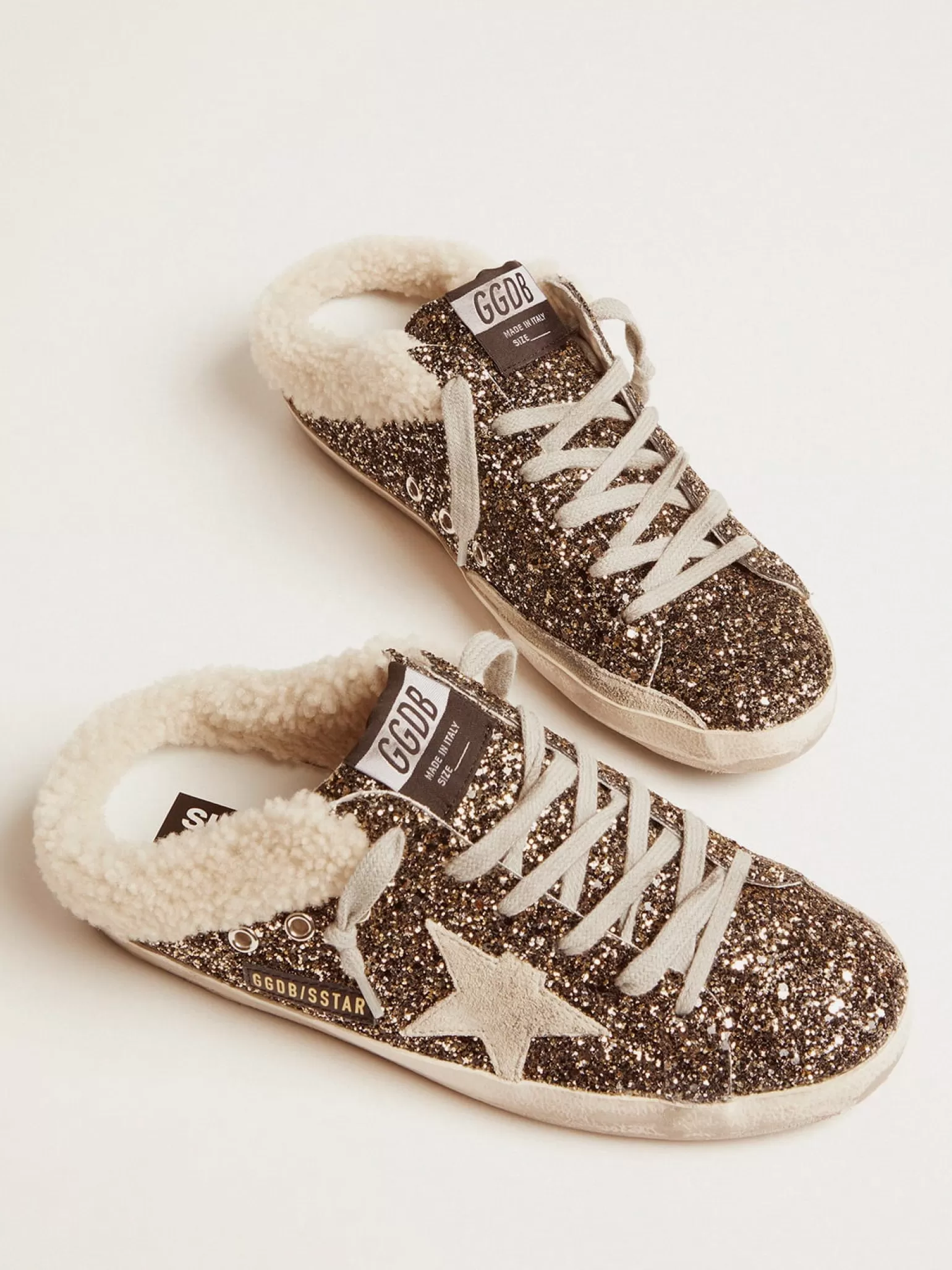 Fashion Mule Super-Star feminino com glitter e interior de shearling MULHER Super-Star Sabot