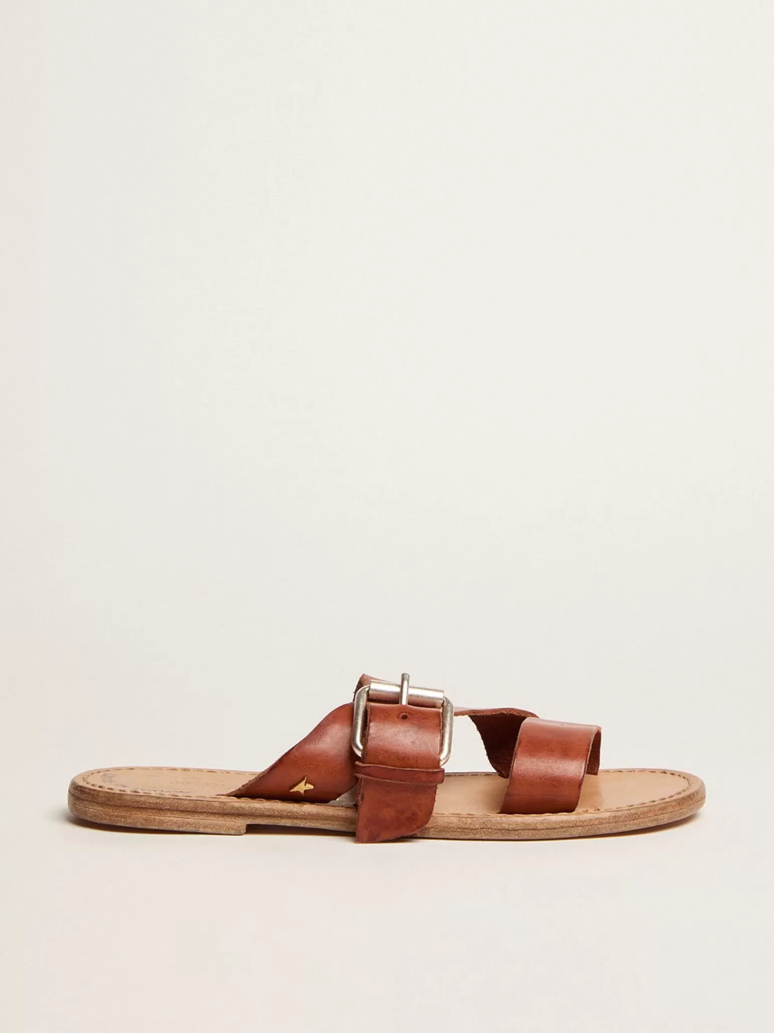 Store Sandália rasteira Margaret de couro resinado MULHER Sapatos
