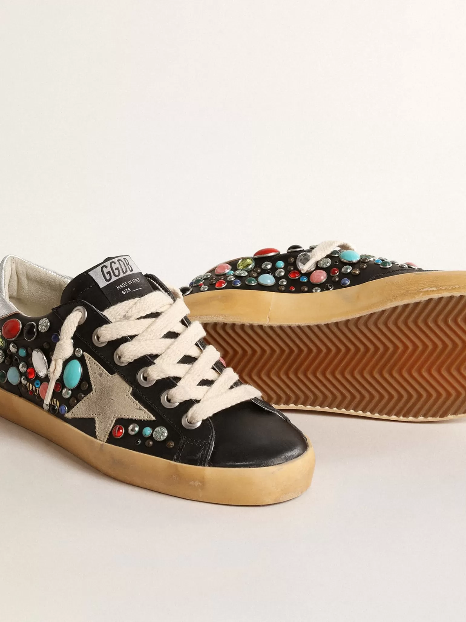Clearance Super-Star com tachas coloridas e estrela de suede bege MULHER Super-Star