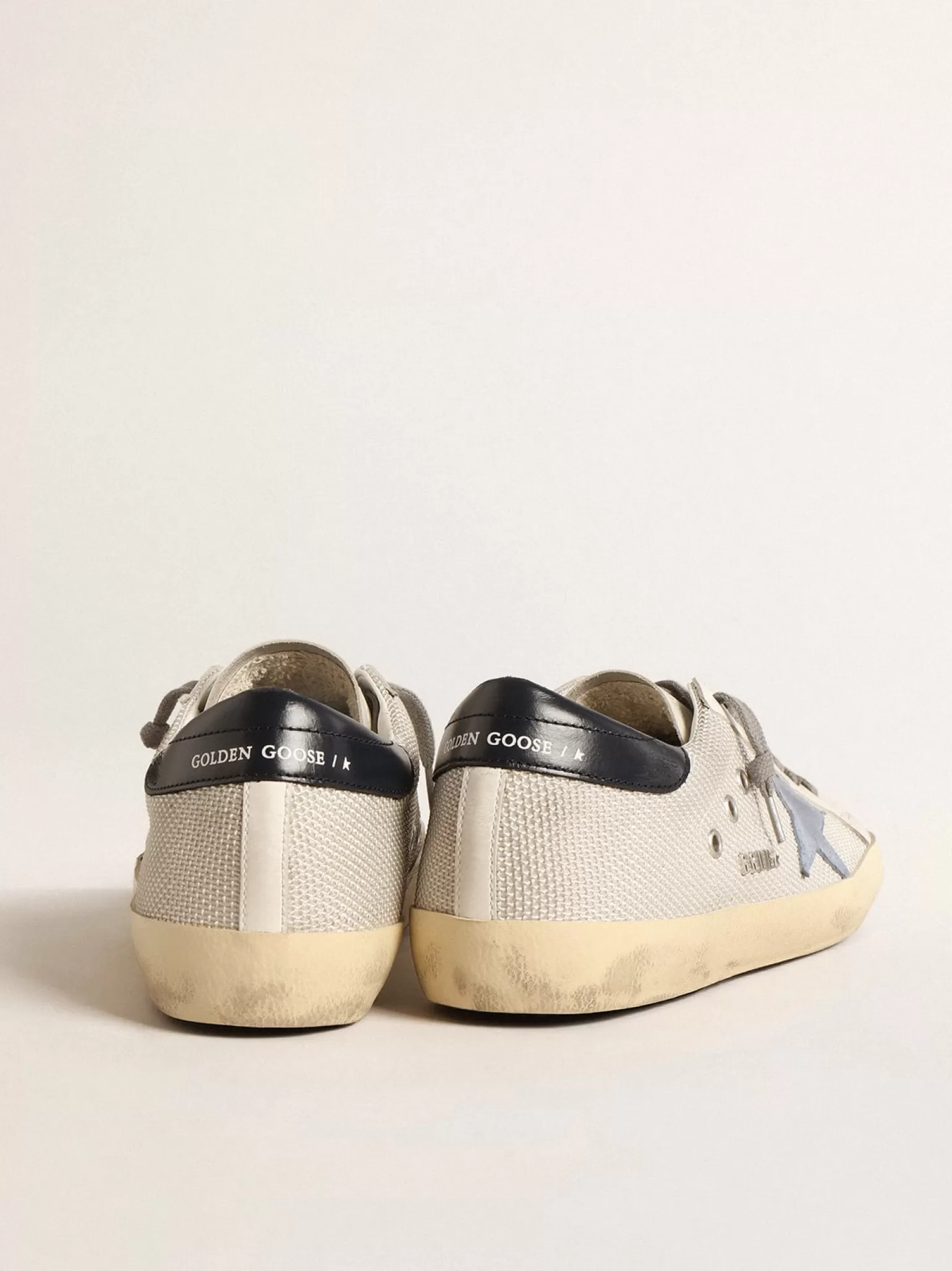 Clearance Super-Star de tela prateada clara com estrela de suede azul Super-Star
