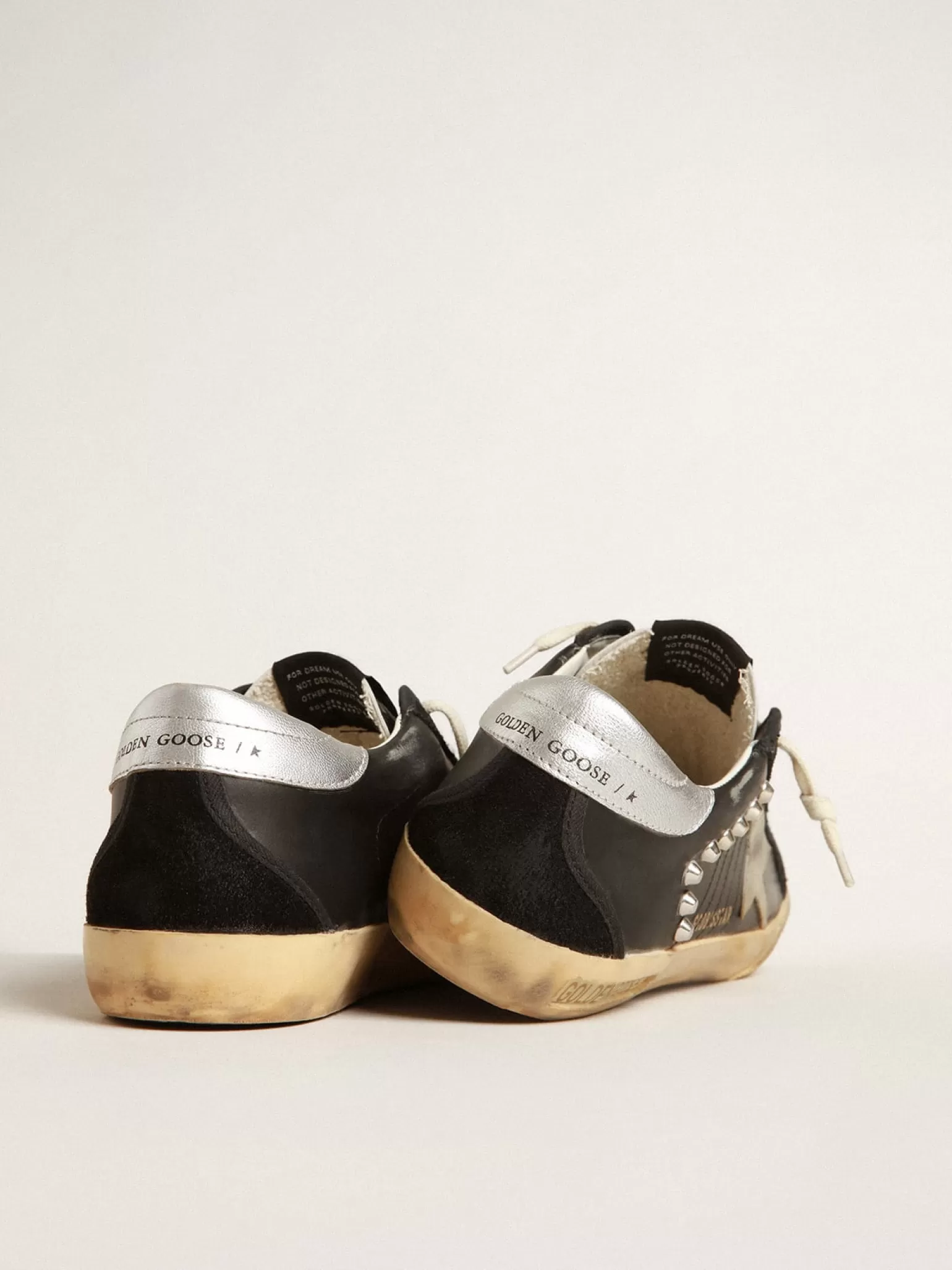 Cheap Super-Star Feminino de couro e suede pretos com tachas prateadas MULHER Super-Star