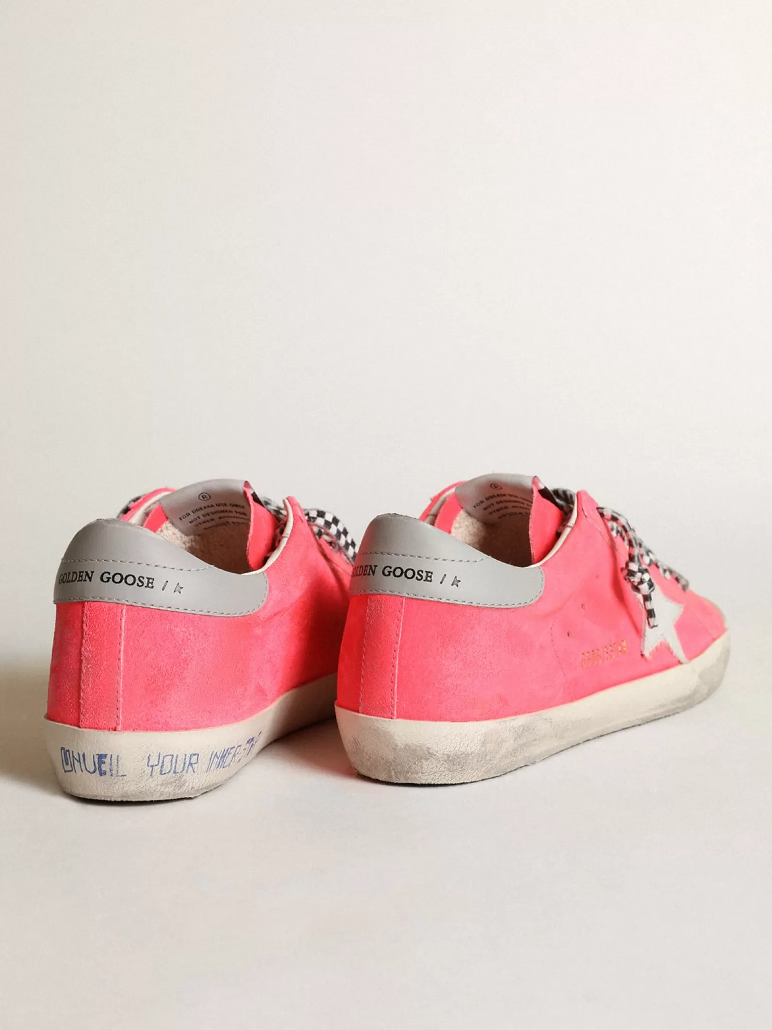 Fashion Super-Star feminino de suede cor de lagosta fluorescente com estrela MULHER Super-Star