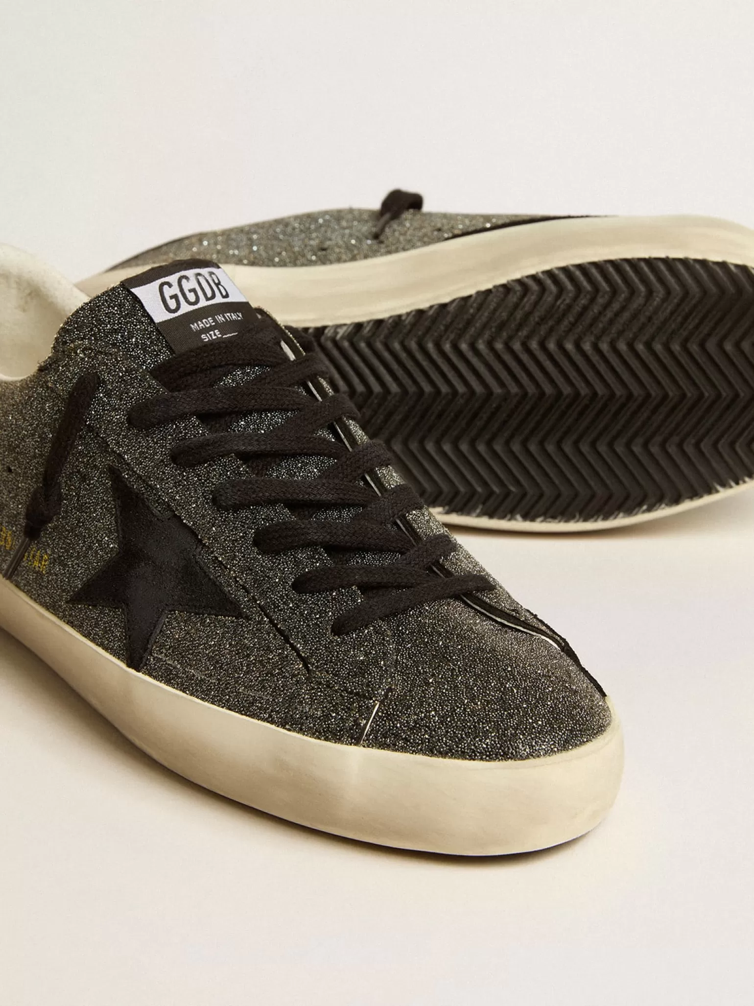 Cheap Super-Star Masculino com cristais Swarovski pretos com estrela de suede preto Super-Star
