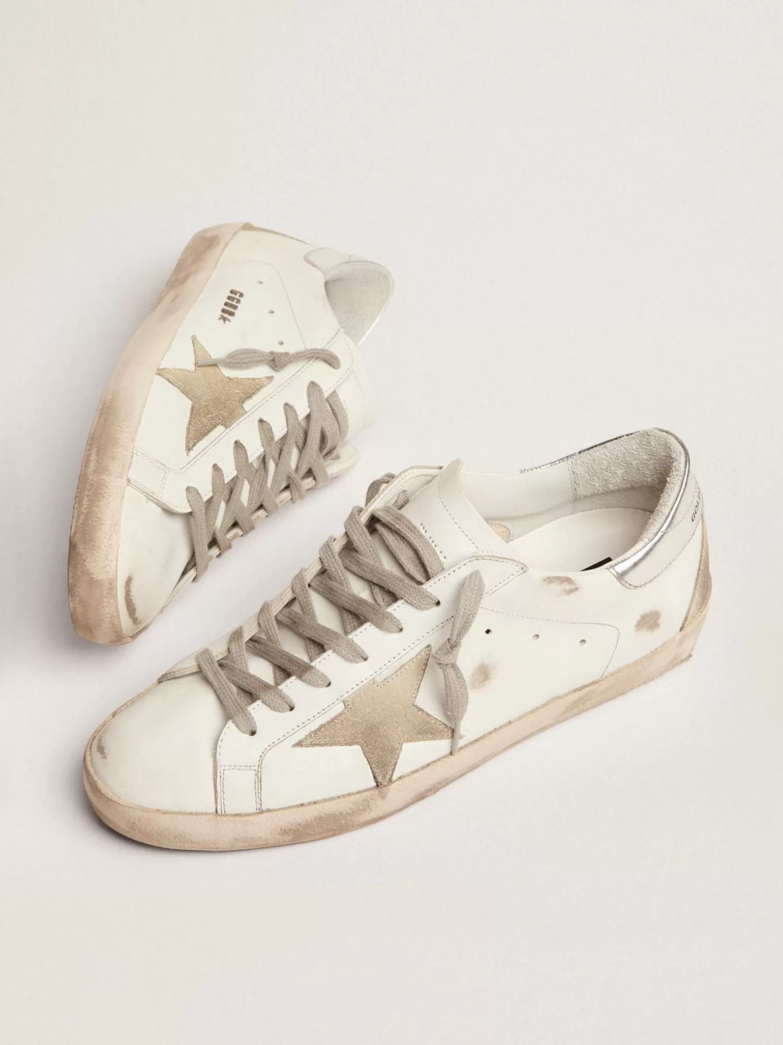 Discount Super-Star masculino com talão prateado e inscrições Super-Star