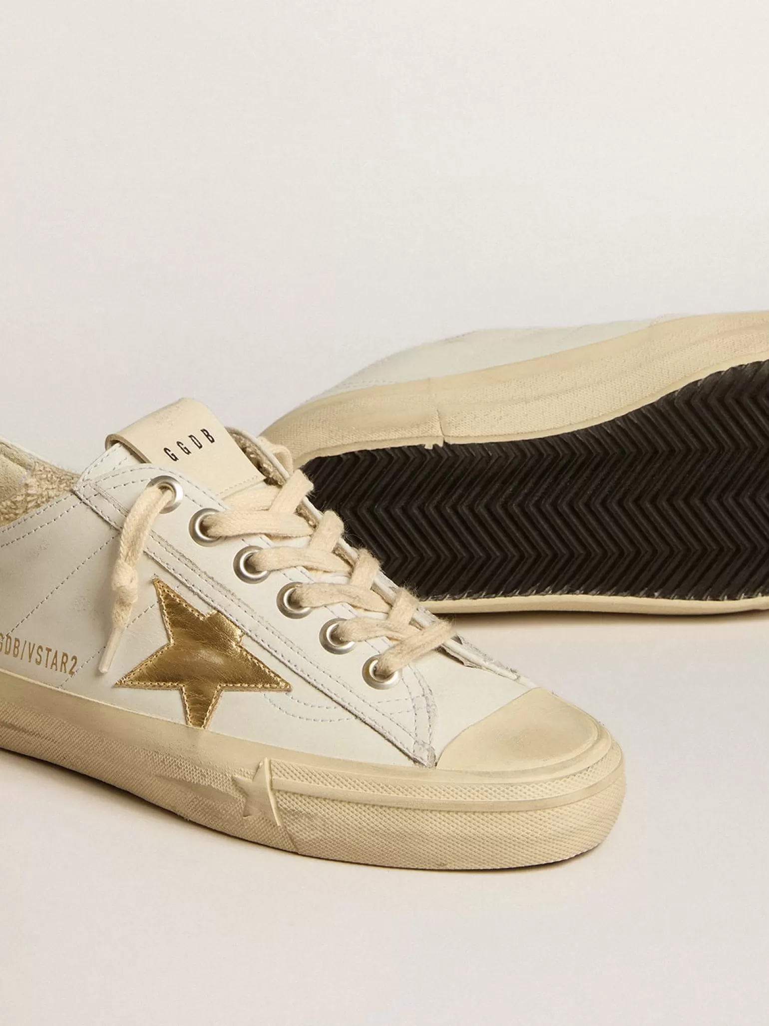 Best V-Star de couro branco com estrela de couro metálico dourado MULHER V-Star